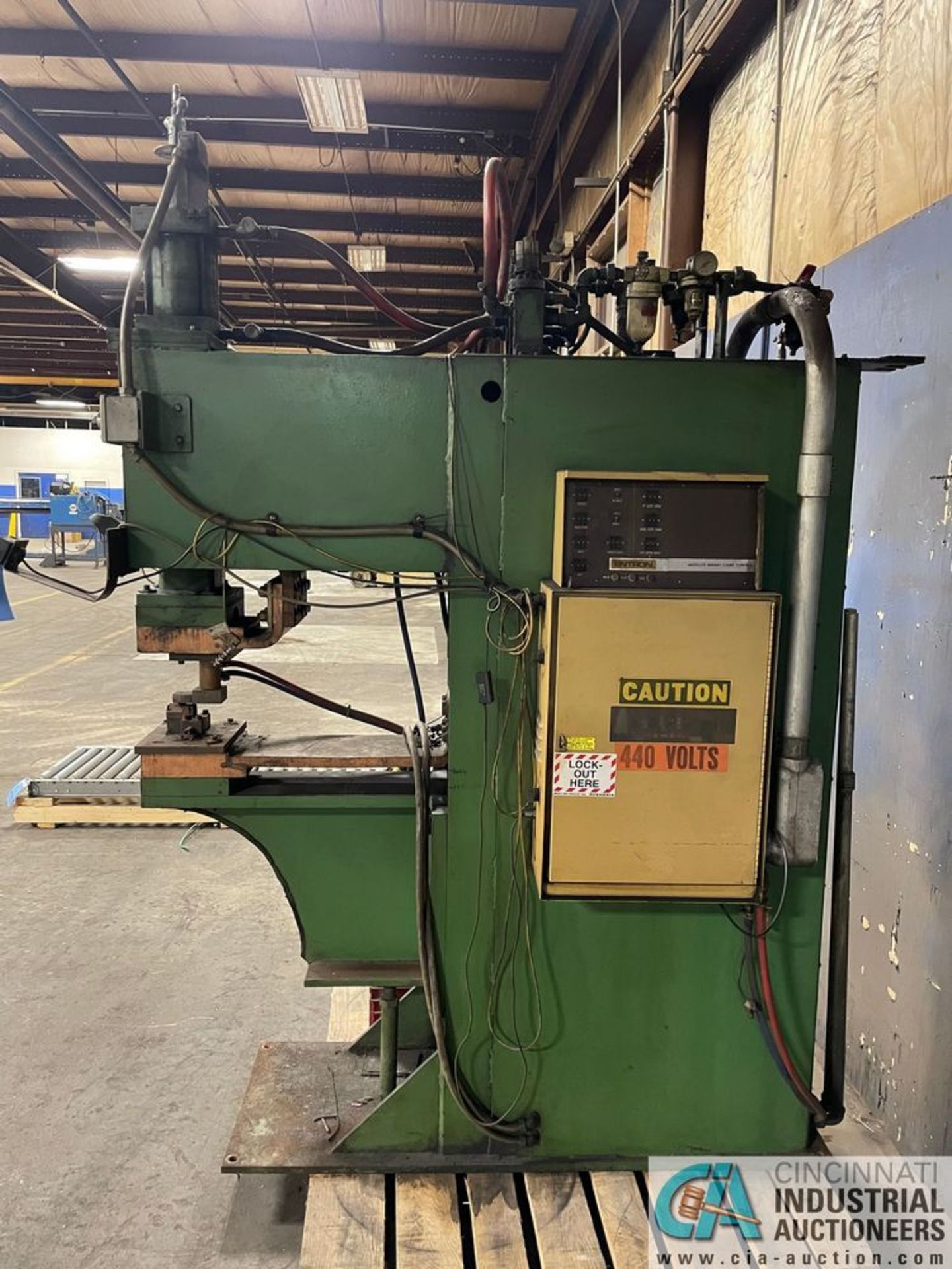 150-KVA BANNER MODEL ZAP150A24 PRESS TYPE SPOT WELDER; **Loading Fee Due the "ERRA" $500.00** - Image 2 of 5