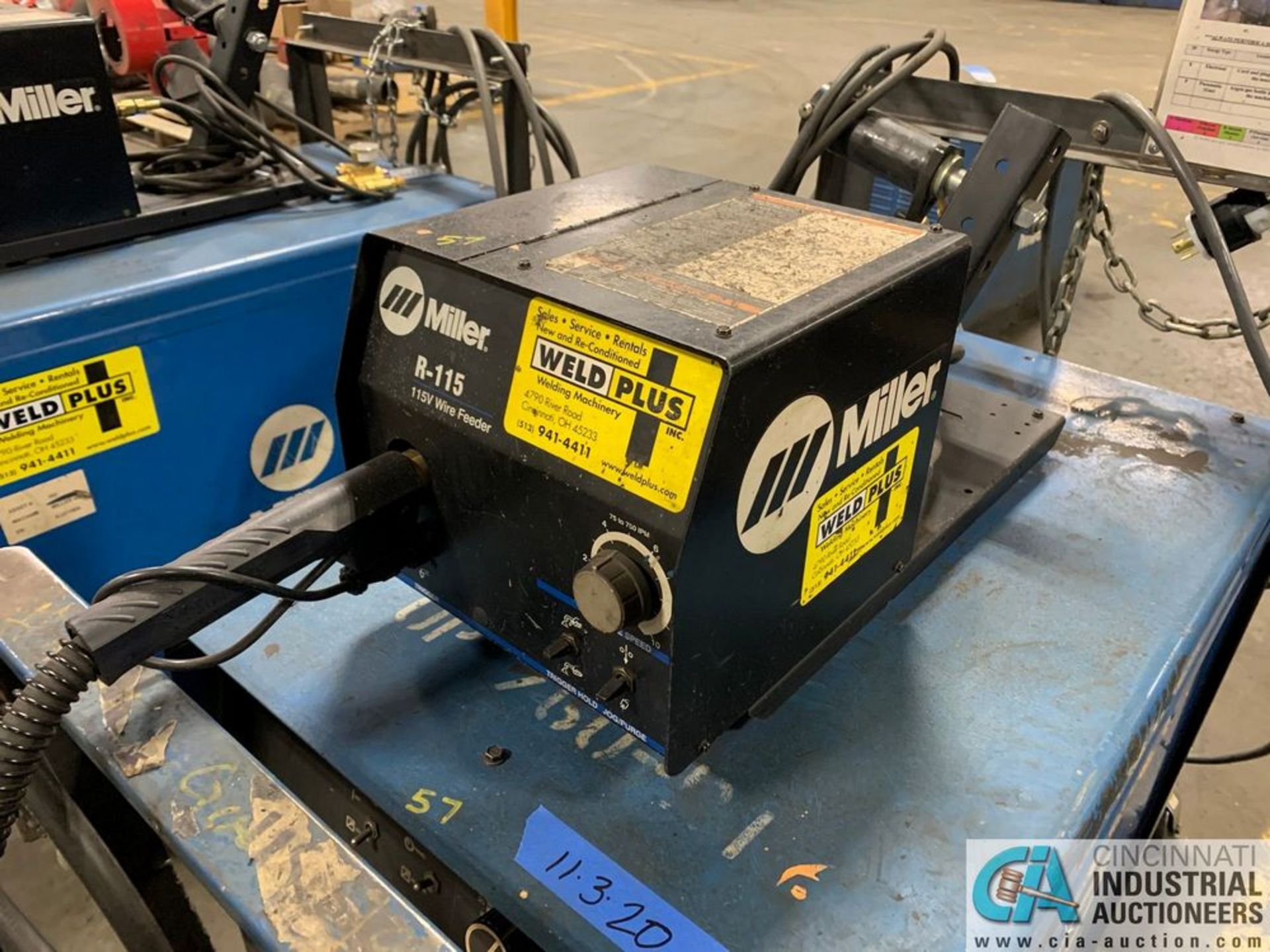 MILLER DELTAWELD 452 WELDER W/ R-115 WIRE FEED; S/N KG214250 - Image 5 of 6