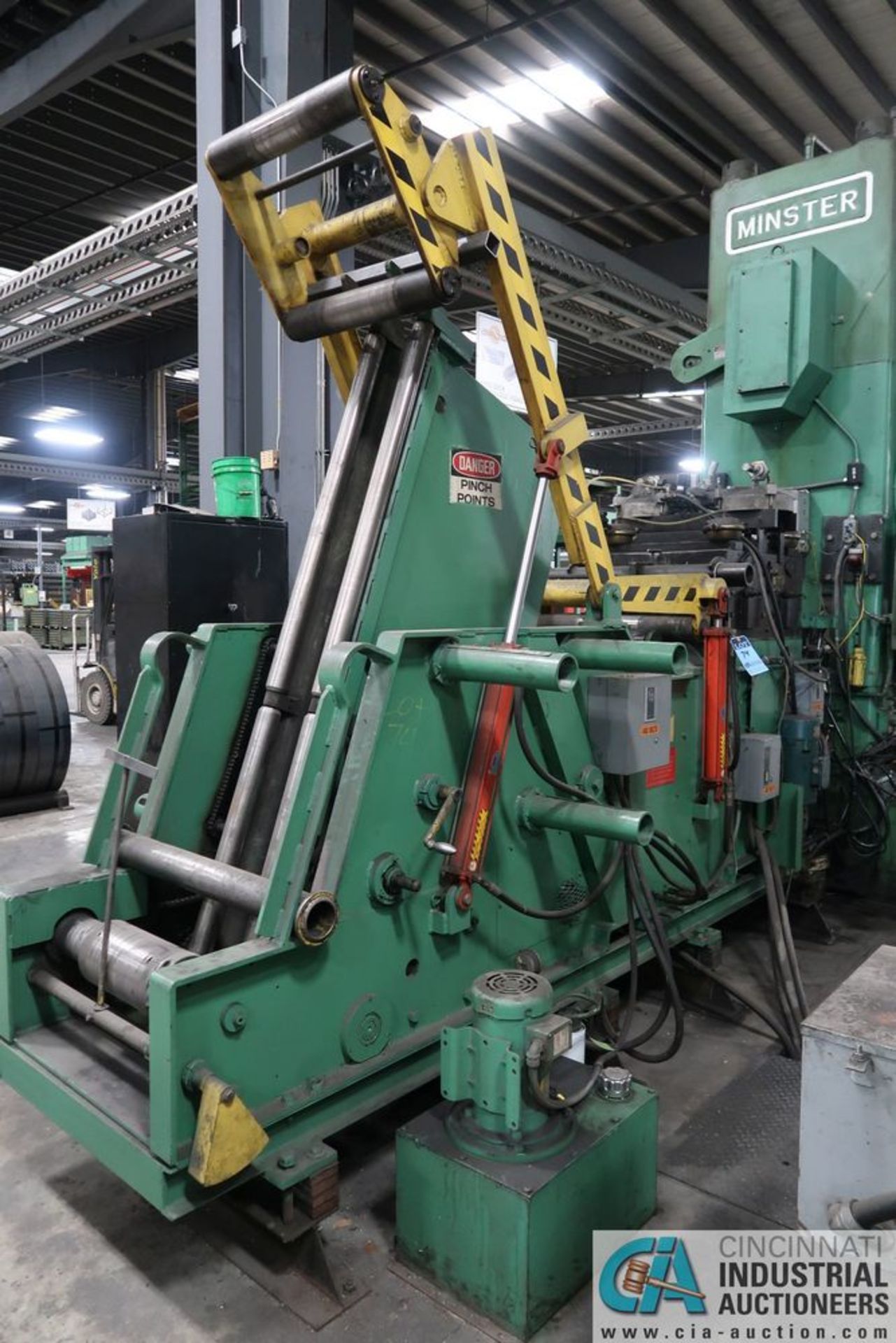 18" X 1/4" REGAL 3277OC-OSF-18 CRADLE STRAIGHTENER FEEDER**Loading Fee Due the "ERRA", $1,200.00**