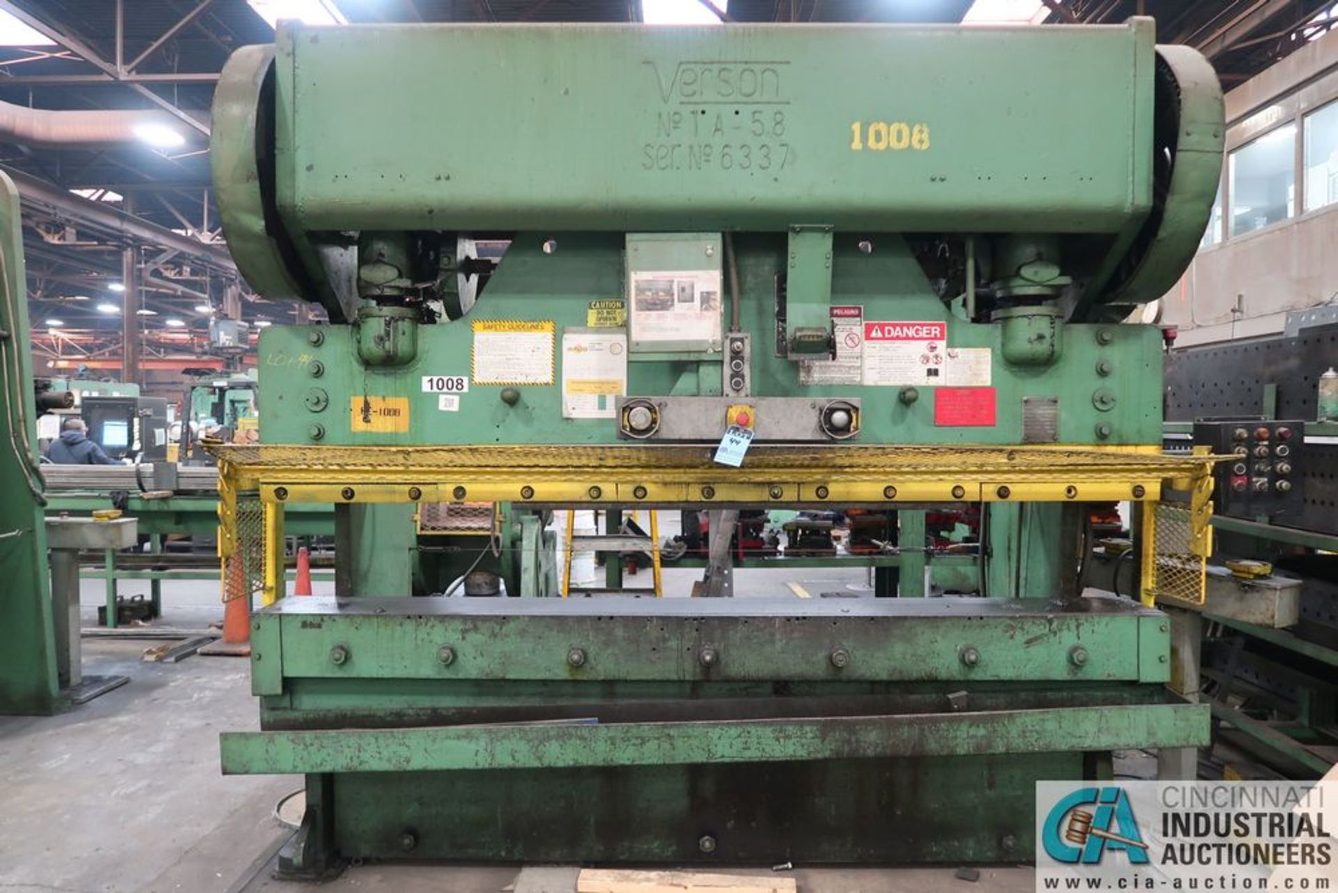 100 TON X 10' VERSON MODEL TA-58 MECHANICAL PRESS BRAKE**Loading Fee Due the "ERRA", $1,750.00** - Image 9 of 10