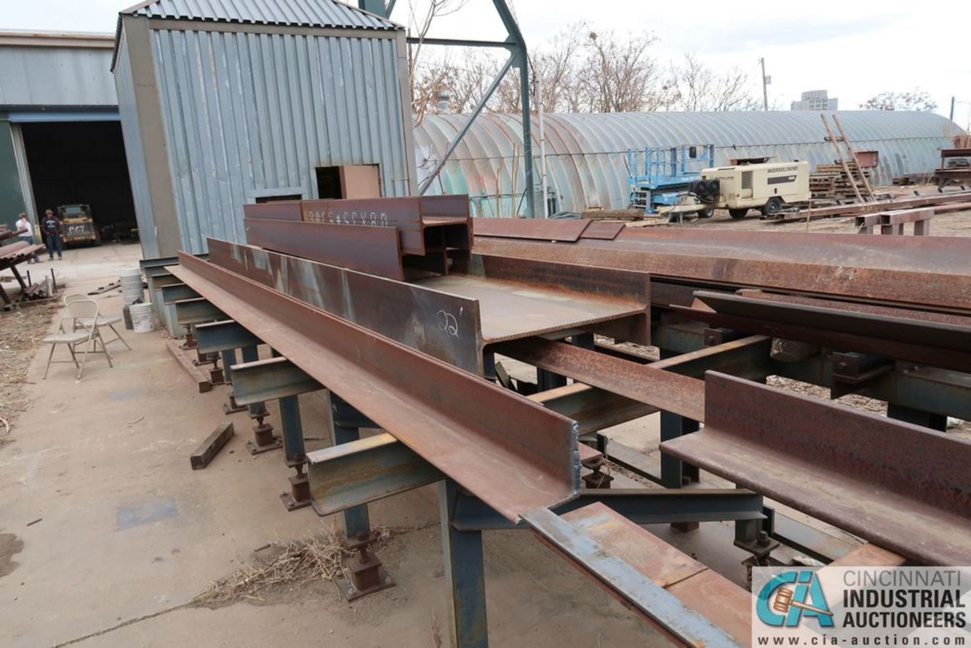 (LOT) METAL ANGLE, FLAT AND CHANNEL STOCK TO 45' - Image 3 of 4
