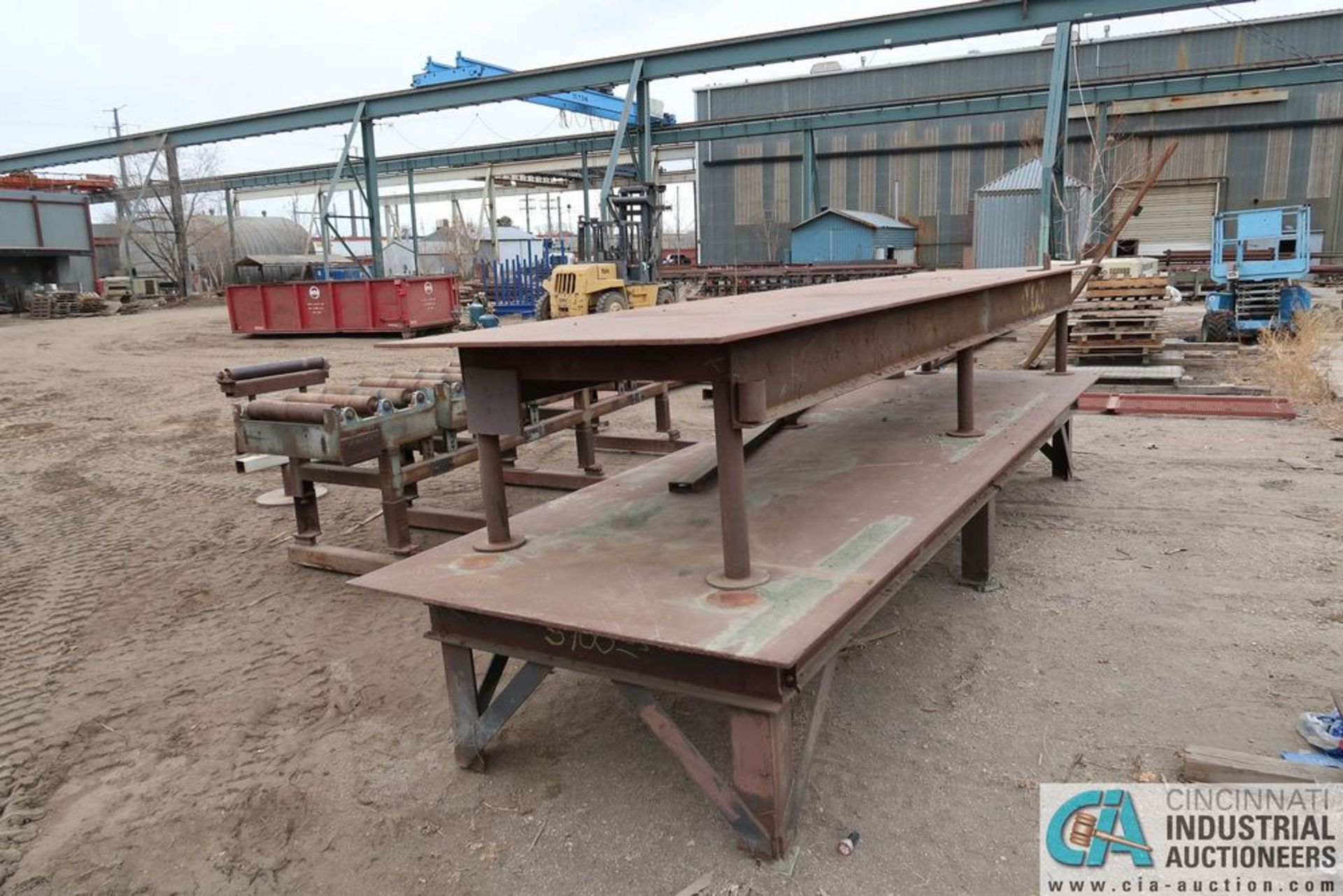20' X 6' X 20' X 5' HEAVY DUTY STEEL WELDING TABLE (TOP TABLE ONLY) - Image 2 of 2