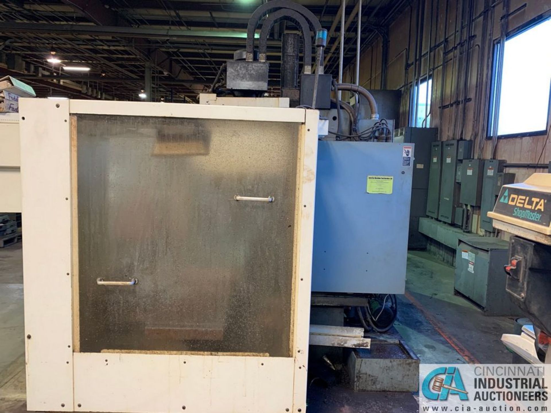 FADAL MODEL VMC5020 CNC VERTICAL MACHINING CENTER; S/N 9804911**Loading Fee Due the "ERRA", $500.00* - Image 10 of 14