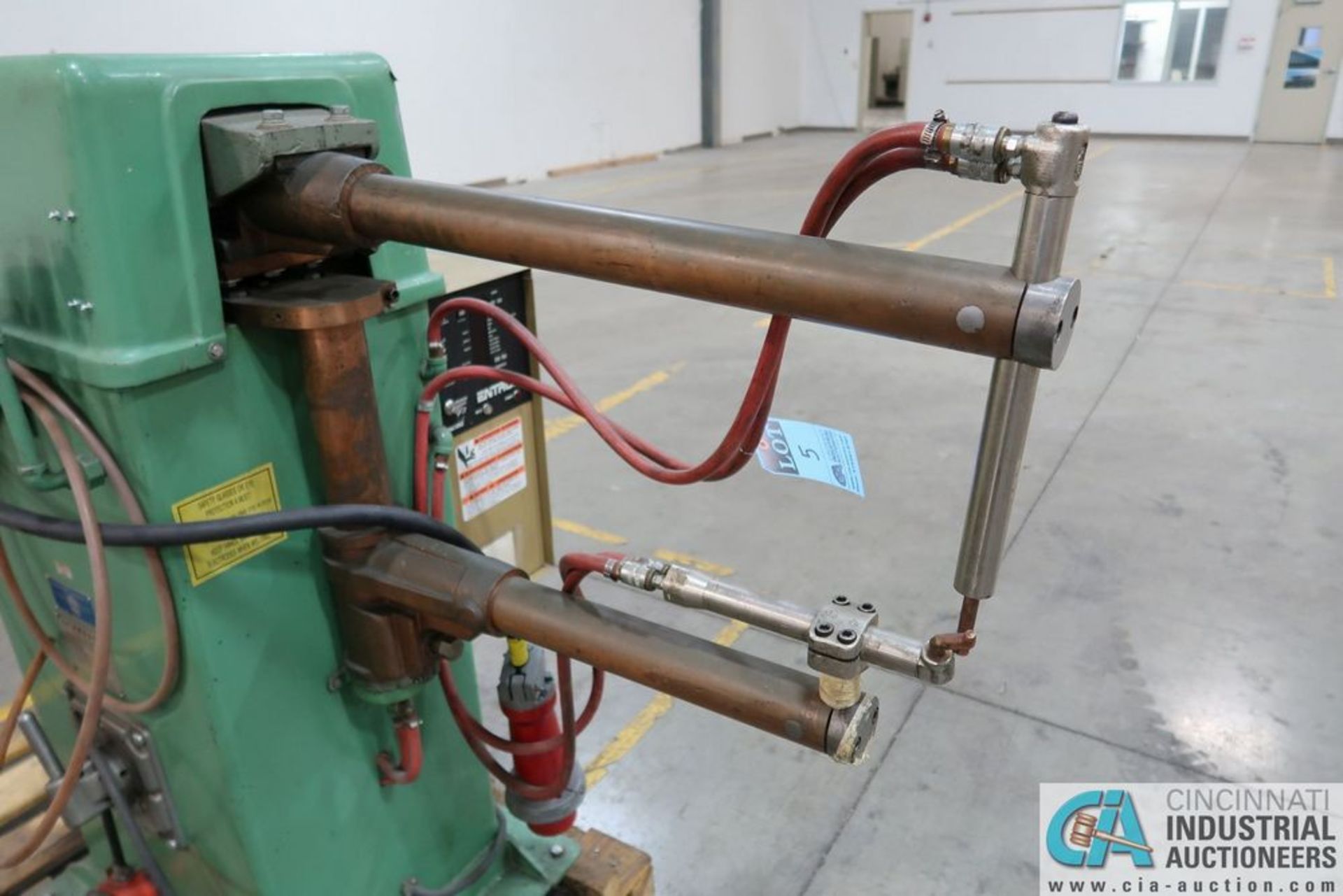 75 KVA STANDARD TYPE AR3-24-75 ROCKER ARM SPOT WELDER; S/N 3017, 27" THROAT, ENTRON **Loading Fee - Image 3 of 5