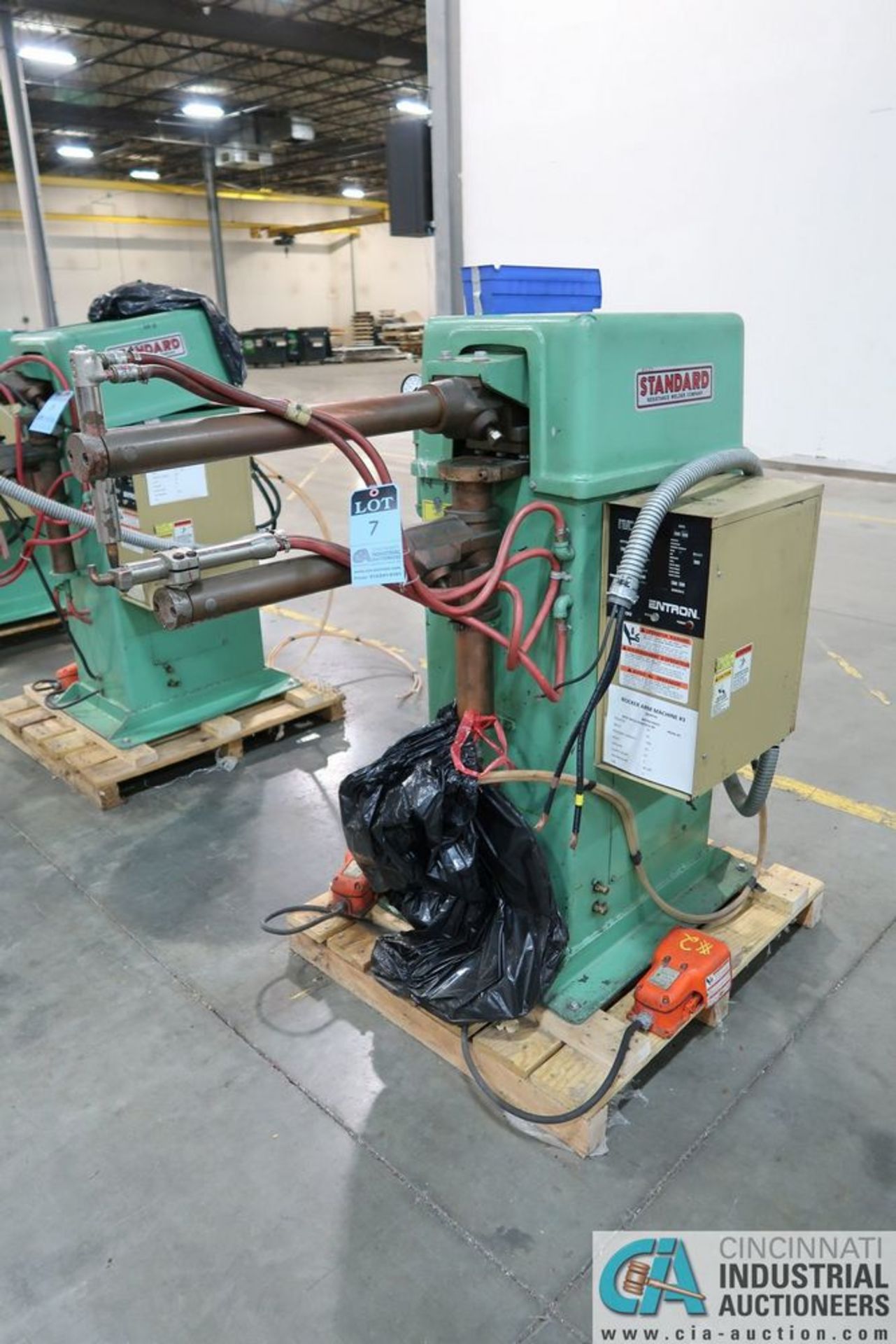 75 KVA STANDARD TYPE AR3-24-75 ROCKER ARM SPOT WELDER; S/N 3010 **Loading Fee Due the "ERRA" Chicago