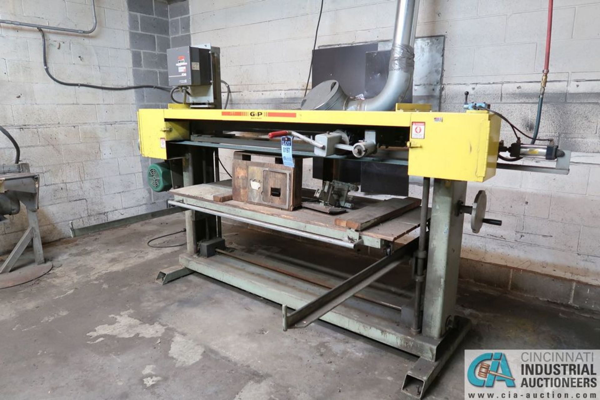 6" WIDE X 90" BELT G&P MACHINERY MODEL UNKNOWN HORIZONTAL BELT SANDER; *ERRA LOADING FEE - $300.00* - Image 2 of 8