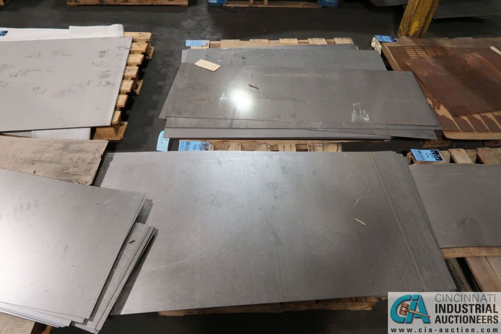 SKIDS CUT OF SIZE ALUMINUM, STAINLESS, GALVANIZED AND COLD ROLLED STEEL FLAT STOCK **SPECIAL - Image 10 of 22