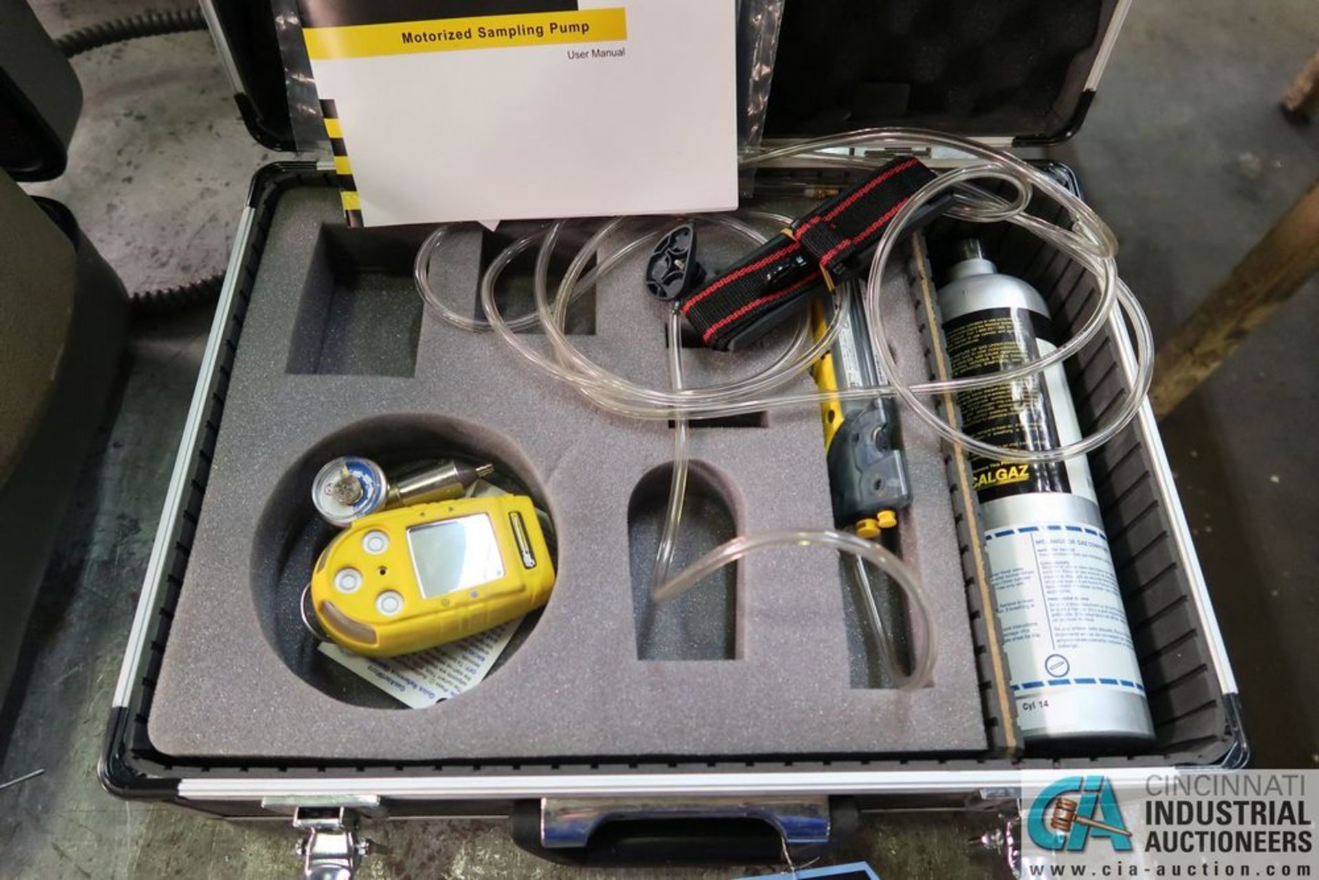 (LOT) BW MOTORIZED SAMPLING PUMP WITH DATA PAQ XL SYSTEM AND BYK MICRO-GLOSS TESTER - Image 2 of 4