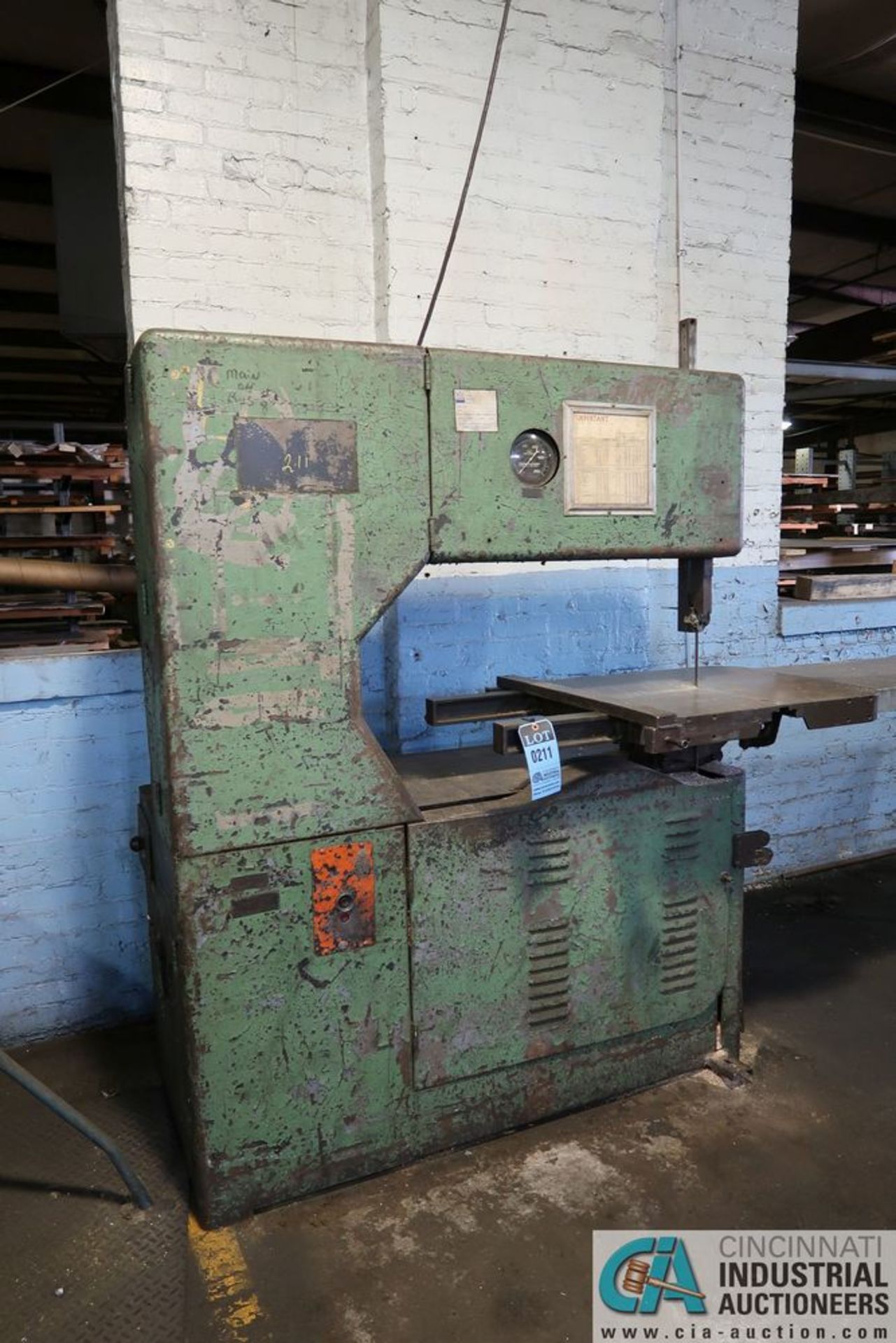 36" GROB TYPE NS36 VERTICAL BAND SAW; S/N 163 *ERRA LOADING FEE - $150.00*