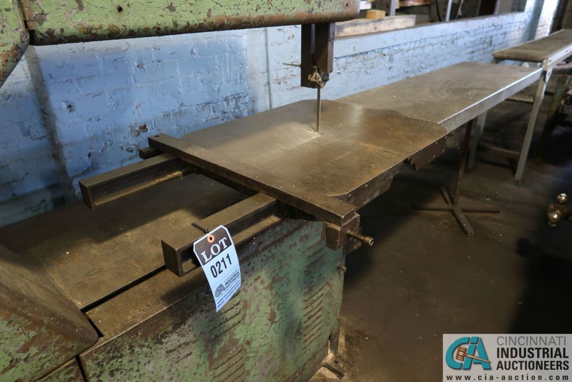 36" GROB TYPE NS36 VERTICAL BAND SAW; S/N 163 *ERRA LOADING FEE - $150.00* - Image 3 of 7