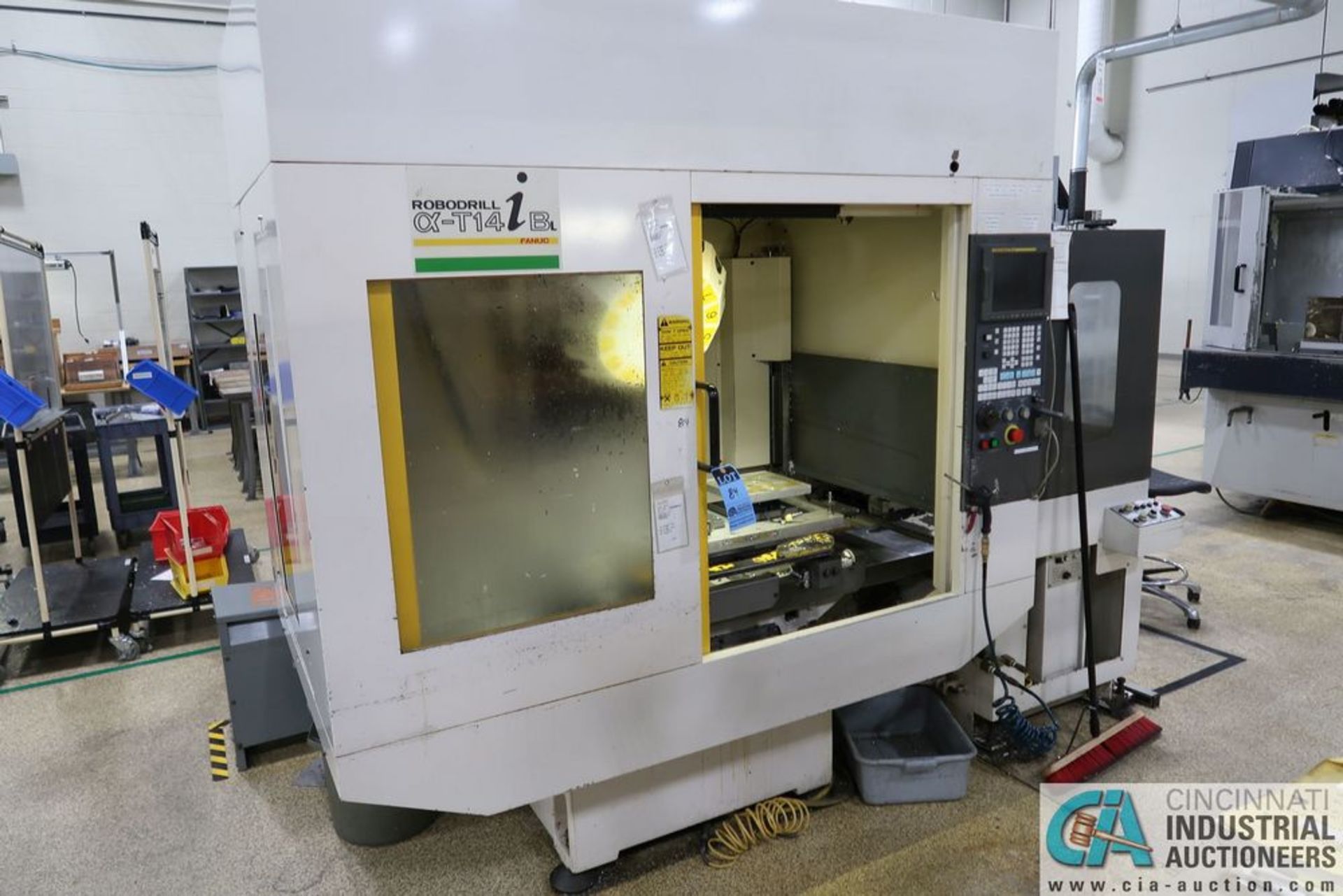 FANUC ROBODRILL T14IBL CNC DRILLING AND **Load out due Midway Machinery Movers $600.00 - Image 2 of 11