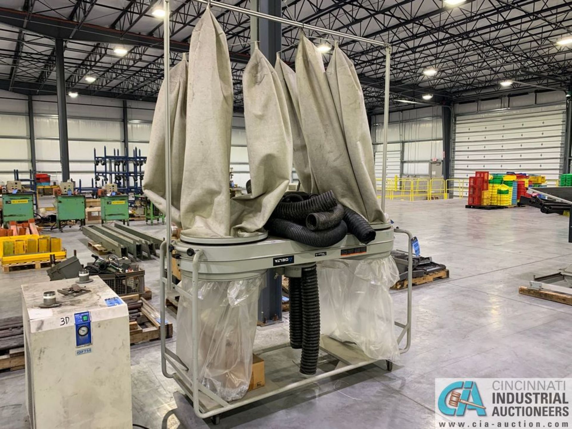 DELTA MODEL 50-764 DUAL BAG DUST COLLECTOR; S/N 3210-1350 (NEW 2009) - Image 2 of 5