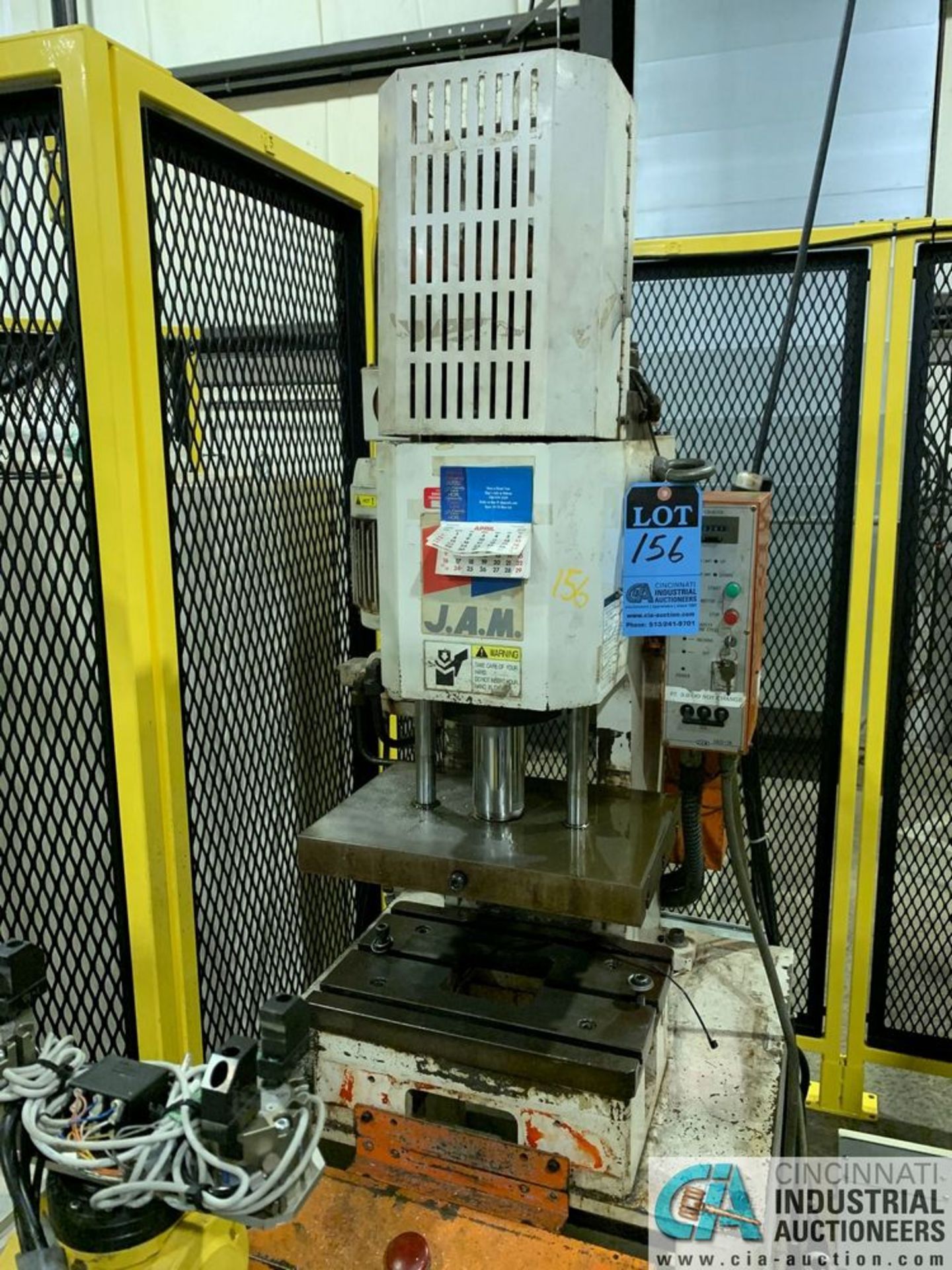 OVERALL BID LOTS 156-159; ROBOT PRESS CELL **Loading fee due Griner $600.00 price valid until 3/19** - Image 5 of 9