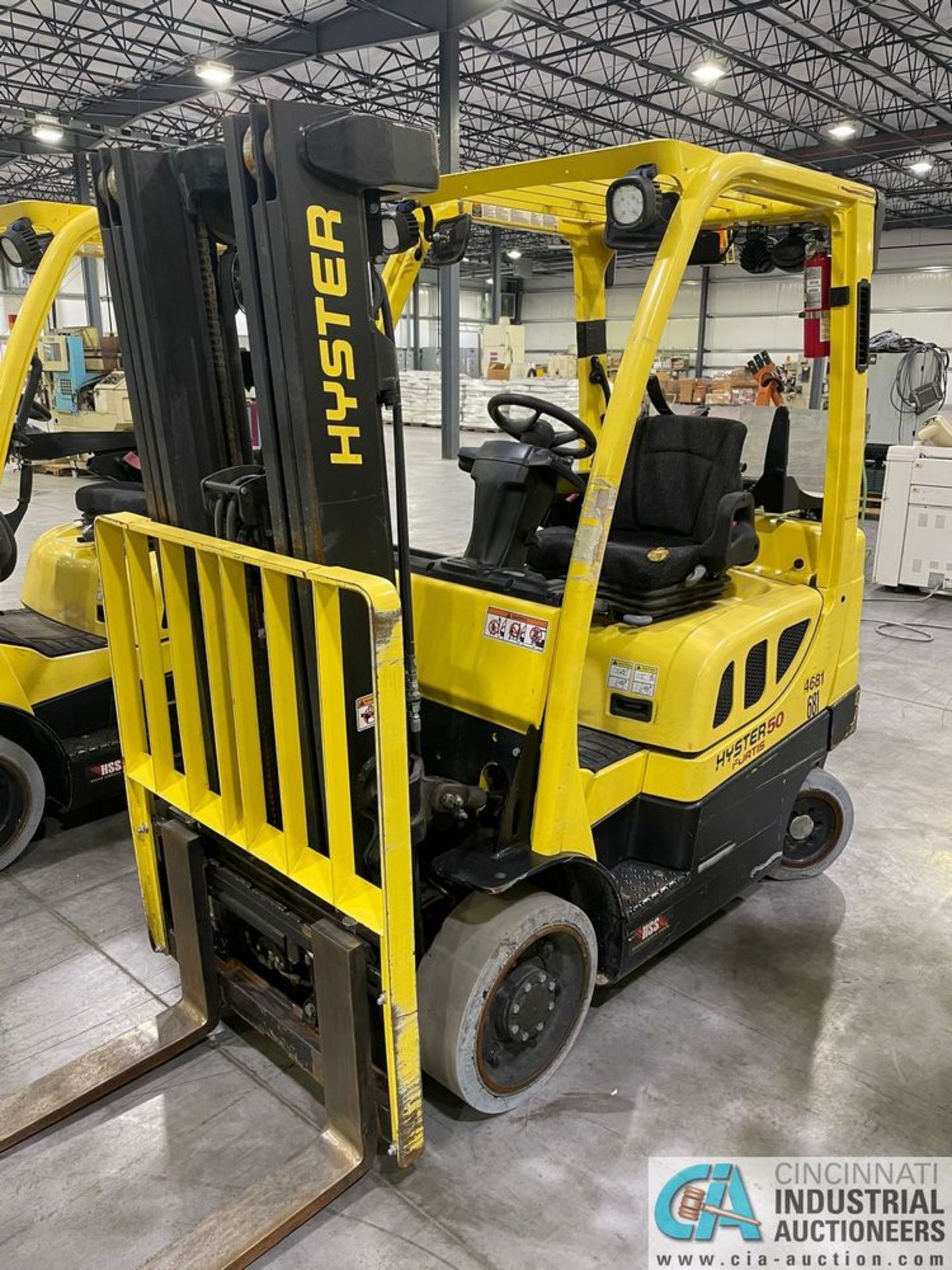 2018 / 5,000 LB. HYSTER MODEL S50FT LP GAS CUSHION TIRE LIFT TRUCK; S/N H187V04681, 3-STAGE MAST, - Image 2 of 8