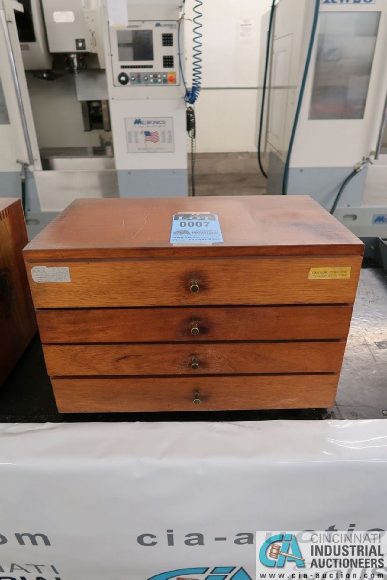 .750" - .061" MEYER PING GAGES WITH FOUR-DRAWER WOOD CABINET