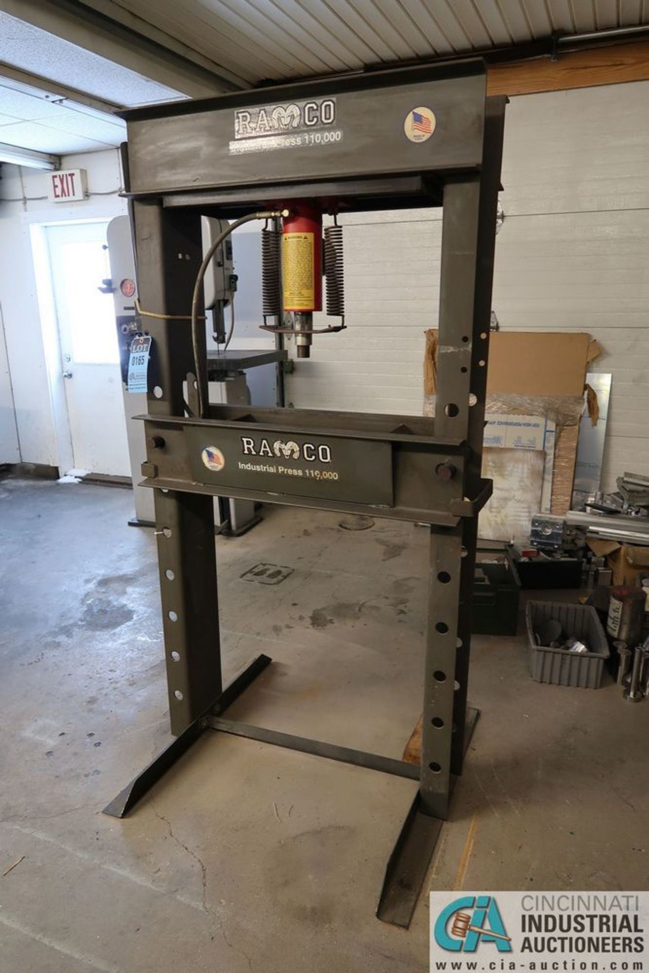 55 TON RAMCO H-FRAME MANUAL HYDRAULIC PRESS WITH ENERPAC MODEL P392 MANUAL HYDRAULIC PUMP