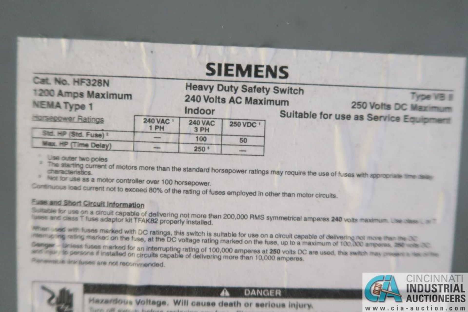 SIEMENS CAT NO. HF328N HEAVY DUTY SAFETY SWITCH, 1,200 AMPS MAX, 240 VOLTS, AC MAX, 250 VOLTS DC - Image 4 of 4