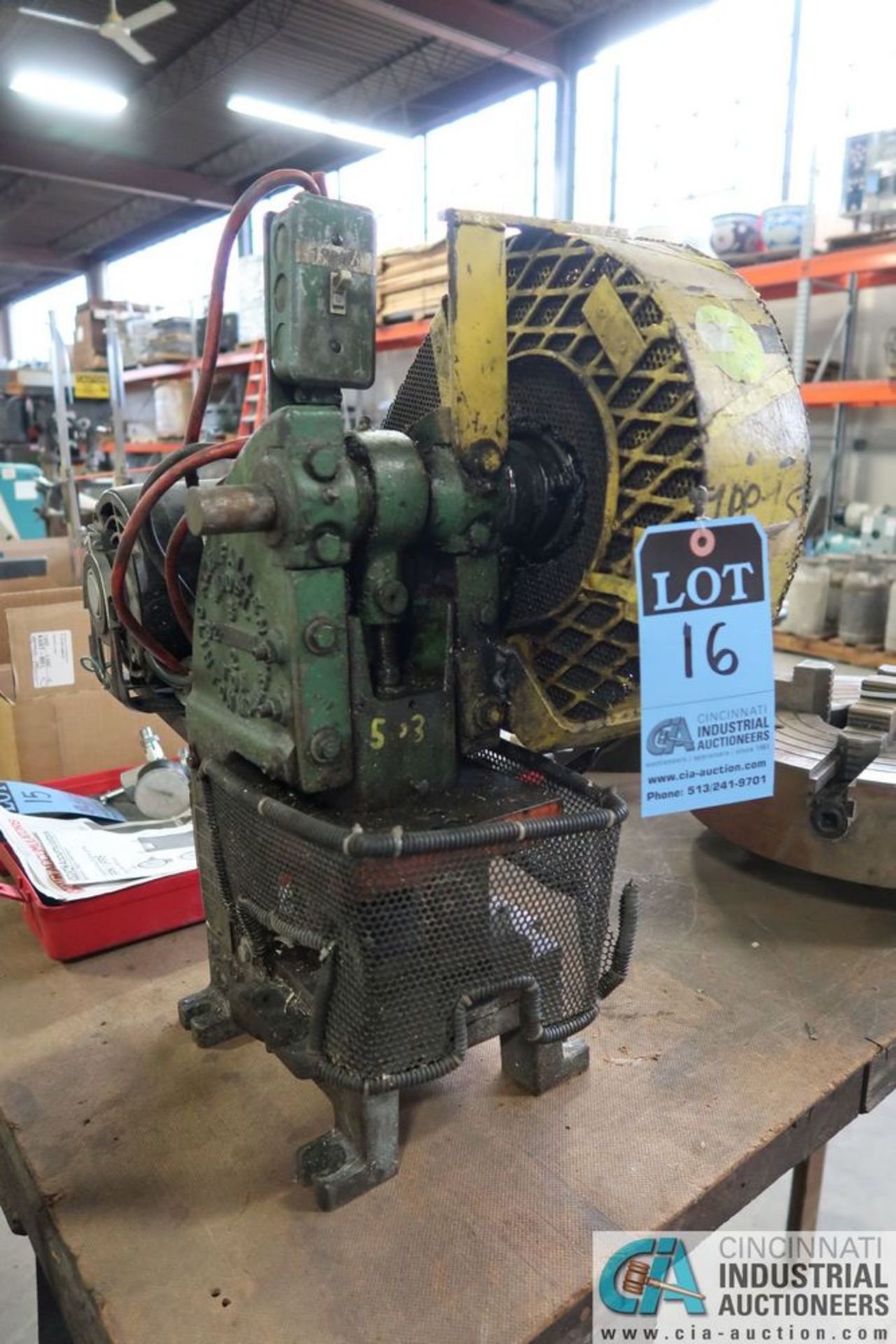 2 TON CAPACITY ALVA MODEL B2 1/2 HP PRESS