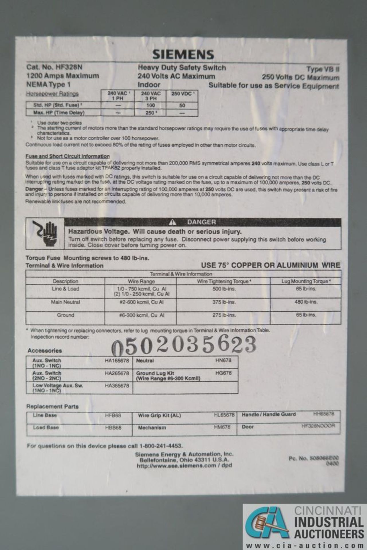 SIEMENS CAT NO. HF328N HEAVY DUTY SAFETY SWITCH, 1,200 AMPS MAX, 240 VOLTS, AC MAX, 250 VOLTS DC - Image 3 of 4