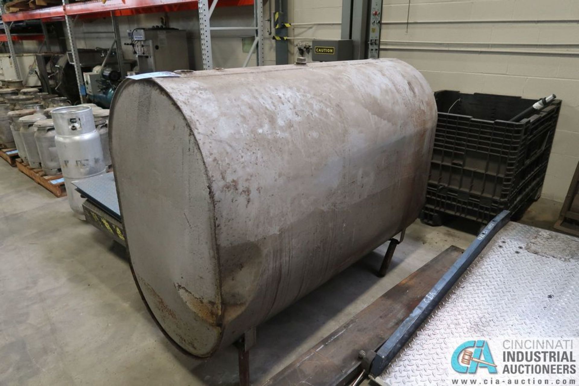 200 GALLON (APPROX.) FUEL OIL TANK