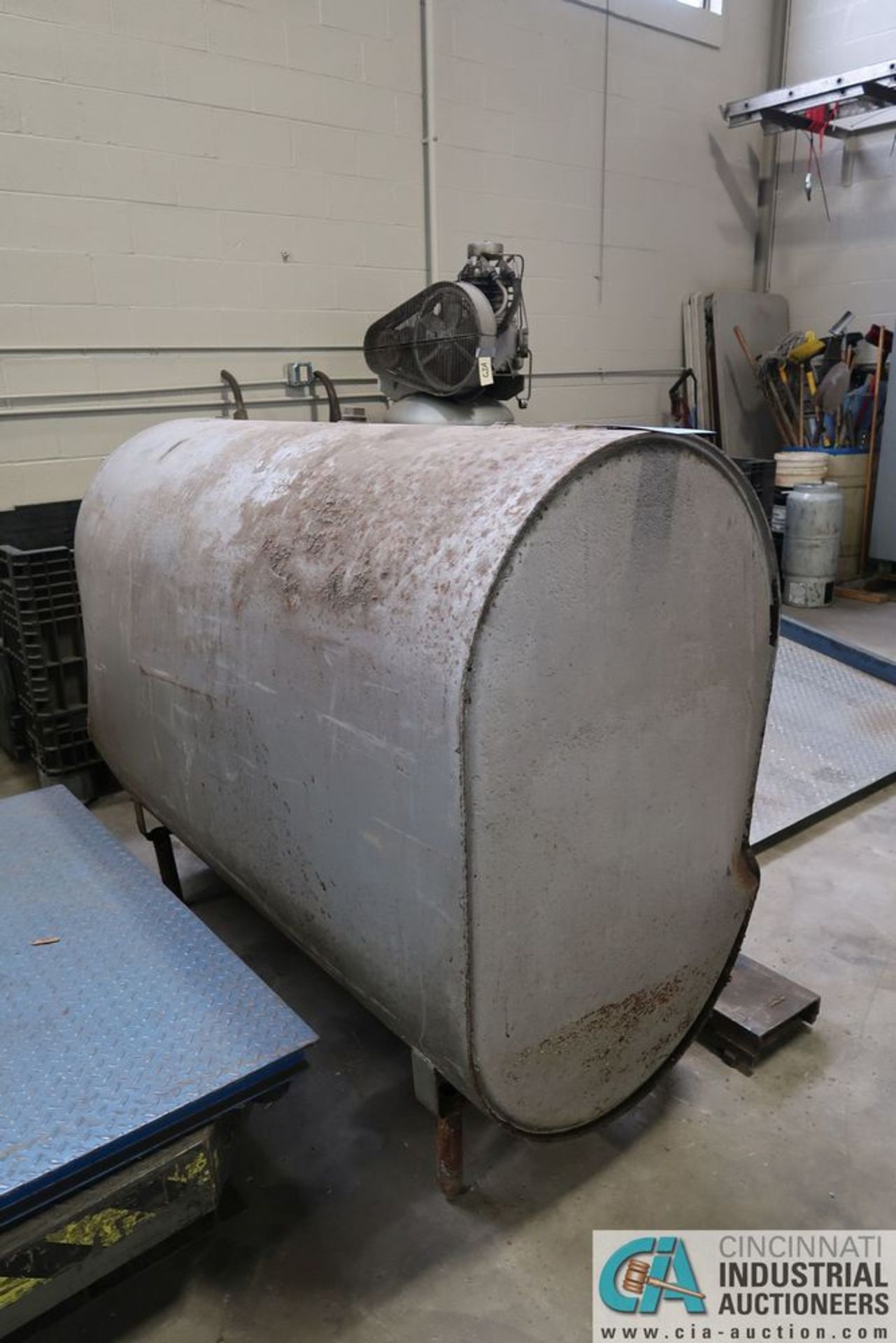 200 GALLON (APPROX.) FUEL OIL TANK - Image 2 of 2