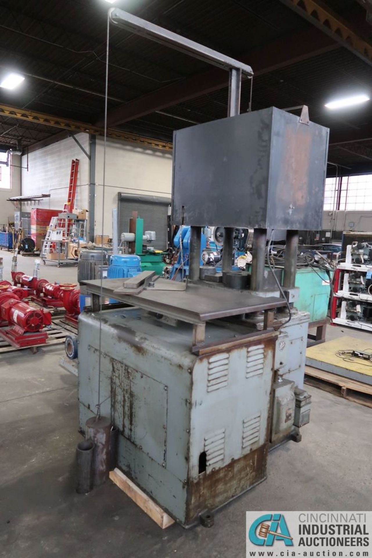 130 TON (APPROX.) WATSON-STILLMAN MODEL 9283-J FOUR POST HYDRAULIC PRESS; S/N N/A - Image 3 of 9