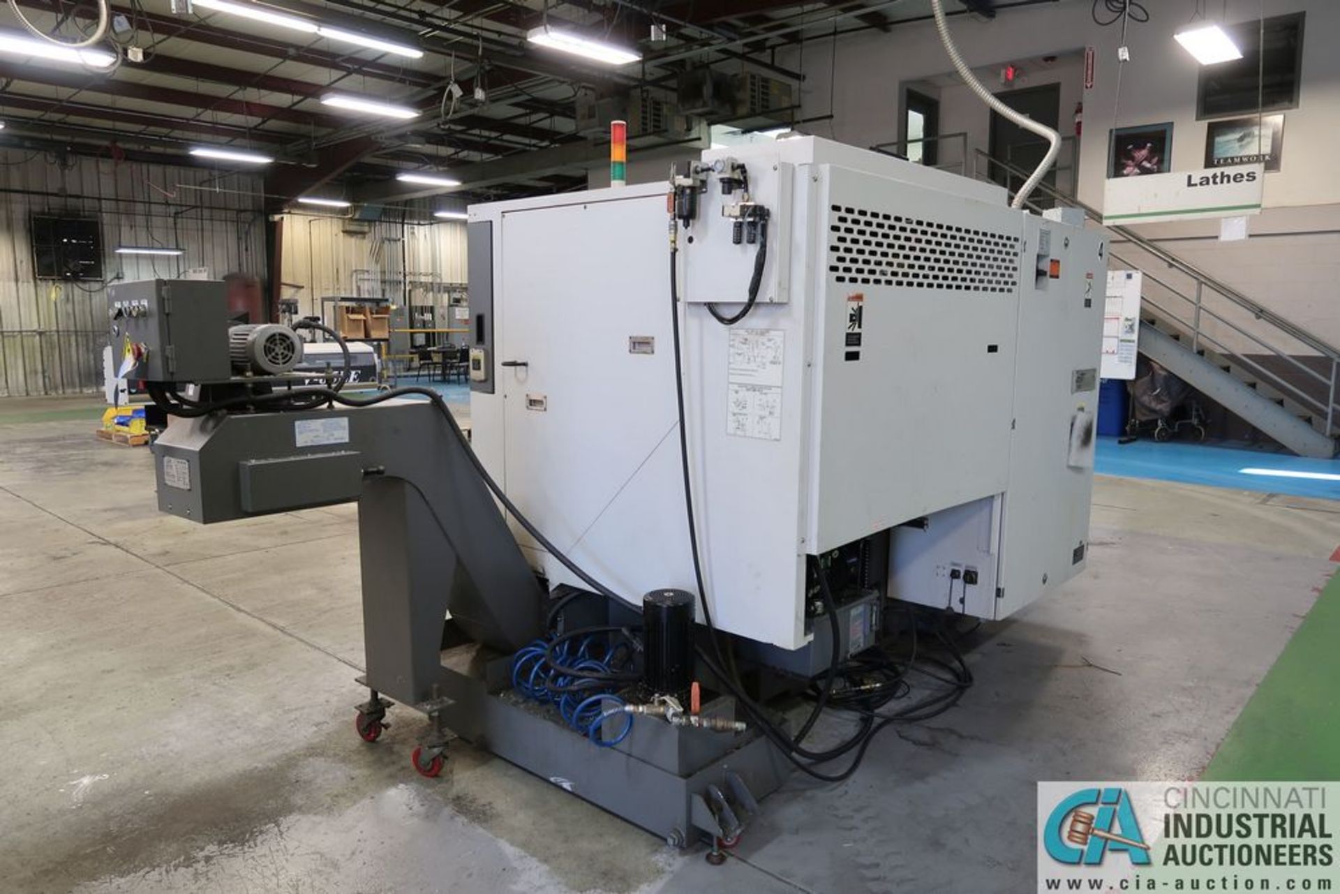 SAMSUNG SL20/500 CNC TURNING CENTER; S/N 12H440853, 8" 3-JAW CHUCK, **Rigging Fee Due $500.00** - Image 4 of 14