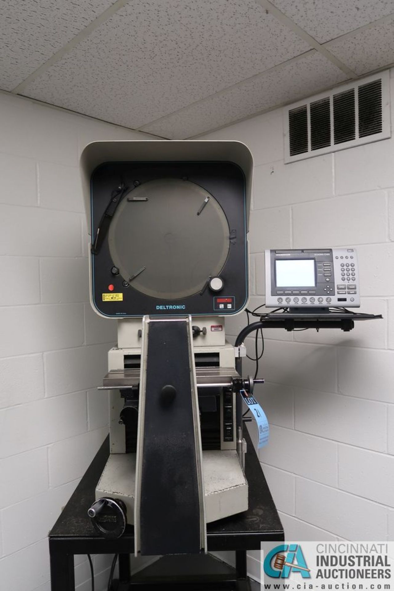 14" DELTRONIC DH214 OPTICAL COMPARATOR; S/N 249113880, **Rigging Fee Due $100.00** - Image 3 of 8