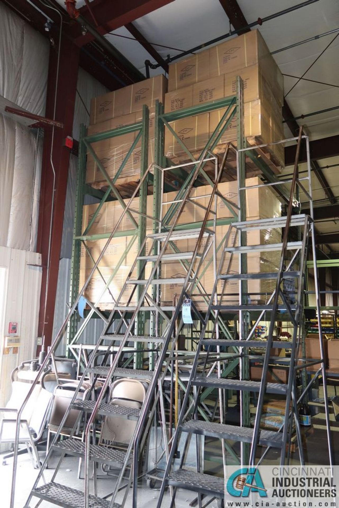 SECTIONS 108" X 42" X 168" ADJUSTABLE BEAM PALLET RACK INCLUDING (8) 108" X 4" CROSS BEAMS AND (6) - Image 4 of 5