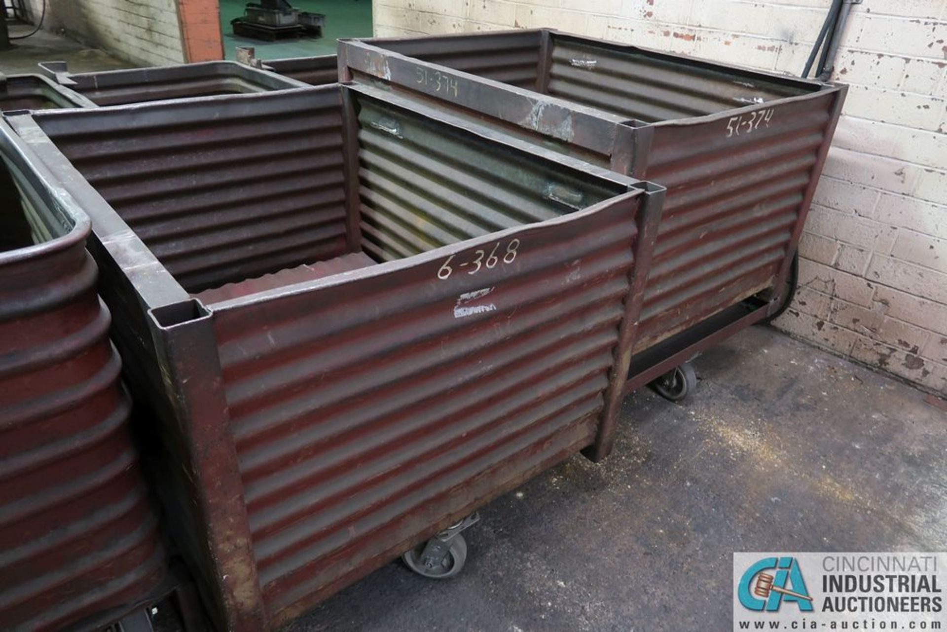 MISCELLANEOUS SIZE PORTABLE CORRUGATED CONTAINERS - Image 3 of 3