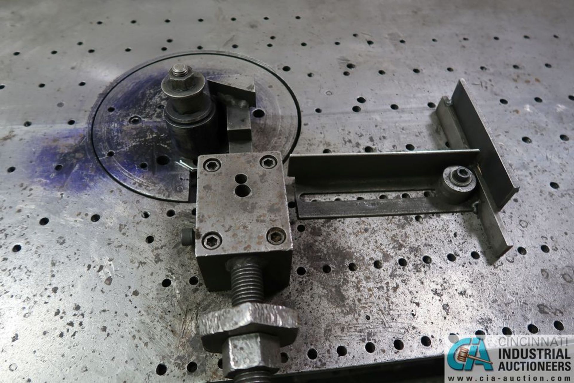 LUBOW MODEL ML-10 SINGLE HEAD ROTARY TABLE WIRE-ROD BENDER; S/N 11-75 **Loading Fee Due the "ERRA" - Image 4 of 5