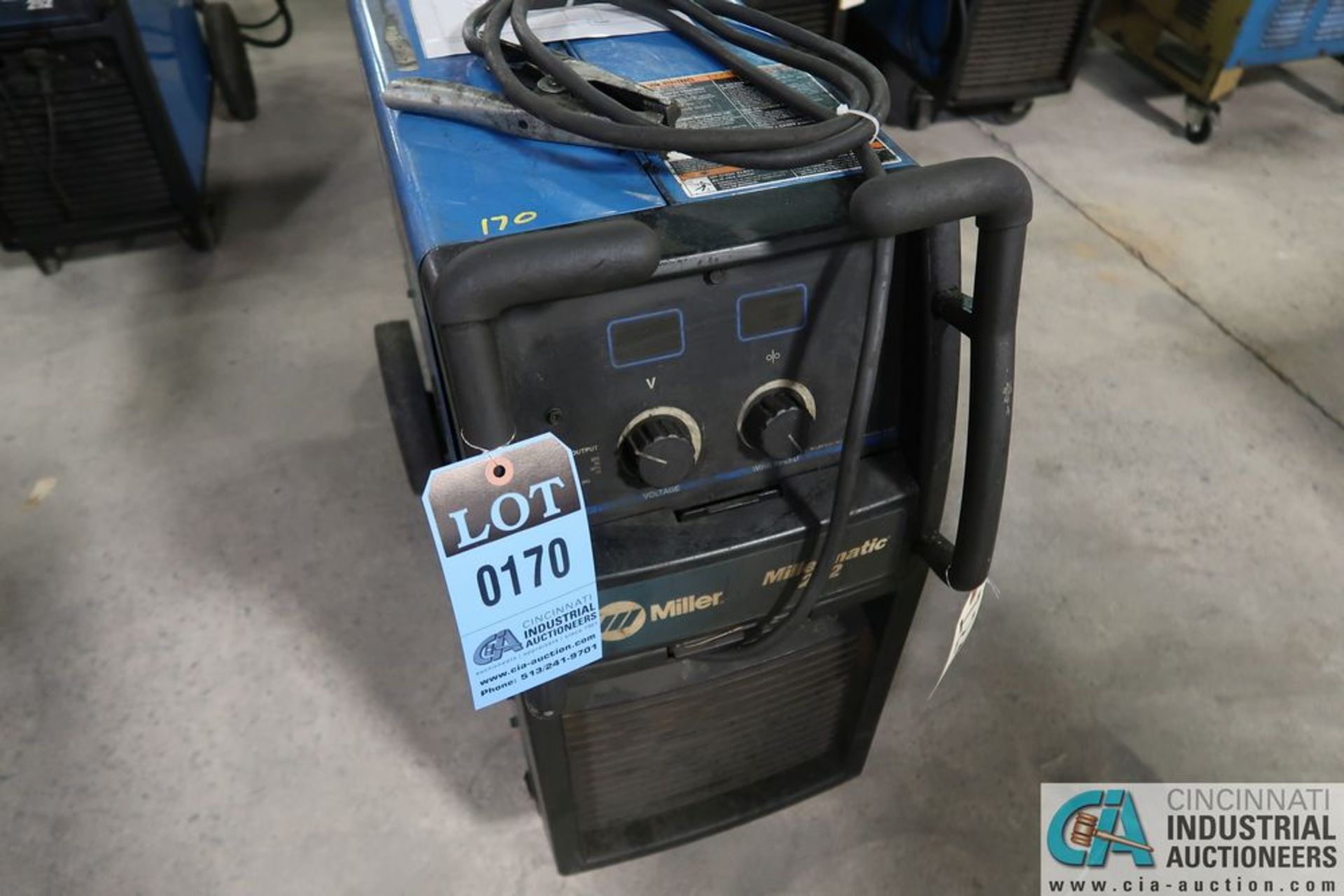 250 AMP MILLER MODEL MILLERMATIC 252 MIG WELDING POWER SOURCE; S/N MD281328N, WITH BUILT-IN WIRE