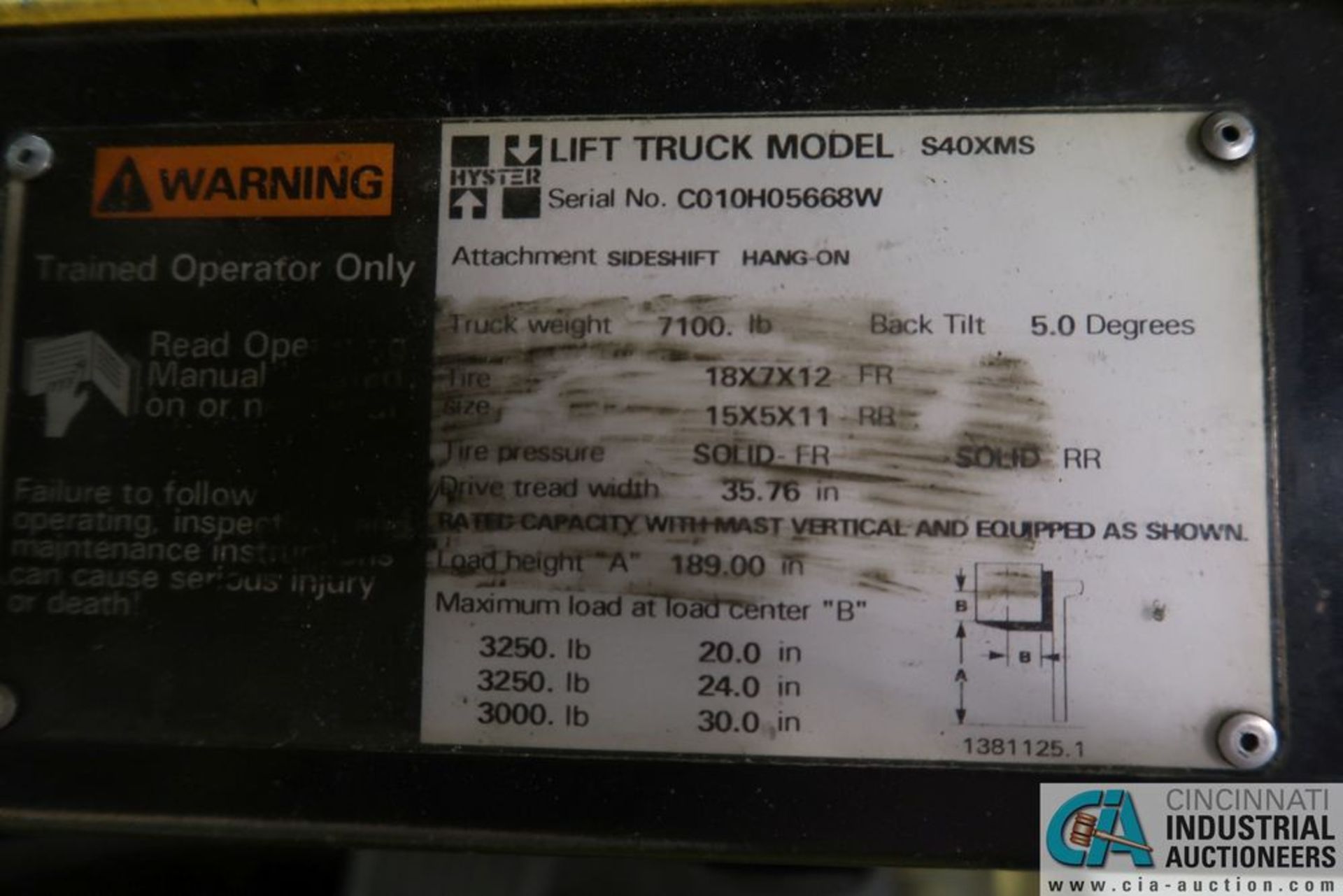 4,000 LB. CAPACITY HYSTER 540XMS LP GAS SOLID TIRE THREE-STAGE MAST LIFT TRUCK; S/N C010H05668W, - Image 7 of 7