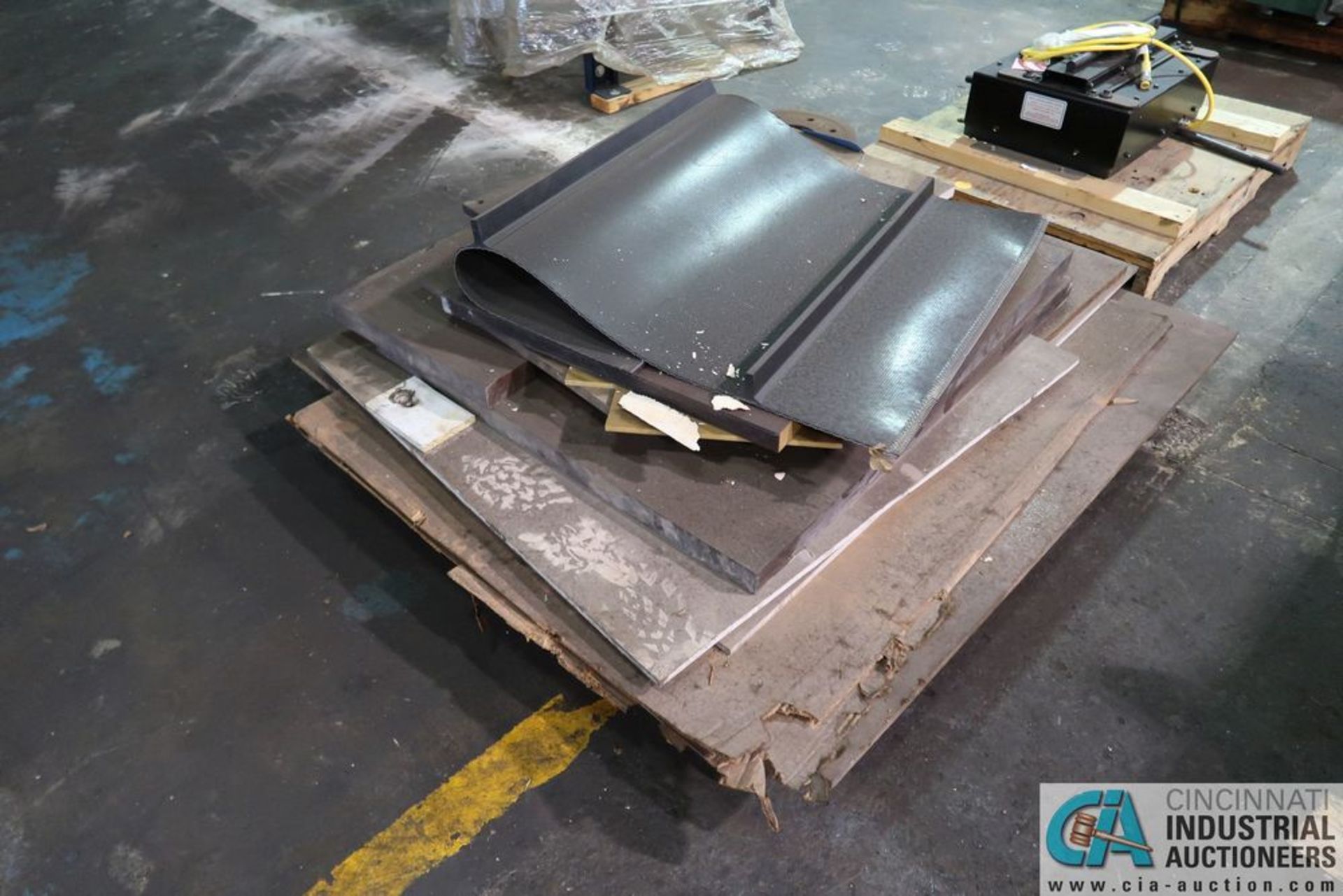 (LOT) ASSORTED STEEL PLATE ON SKID - MOST 36" X 36" X 2-1/2" THICK - Image 2 of 2