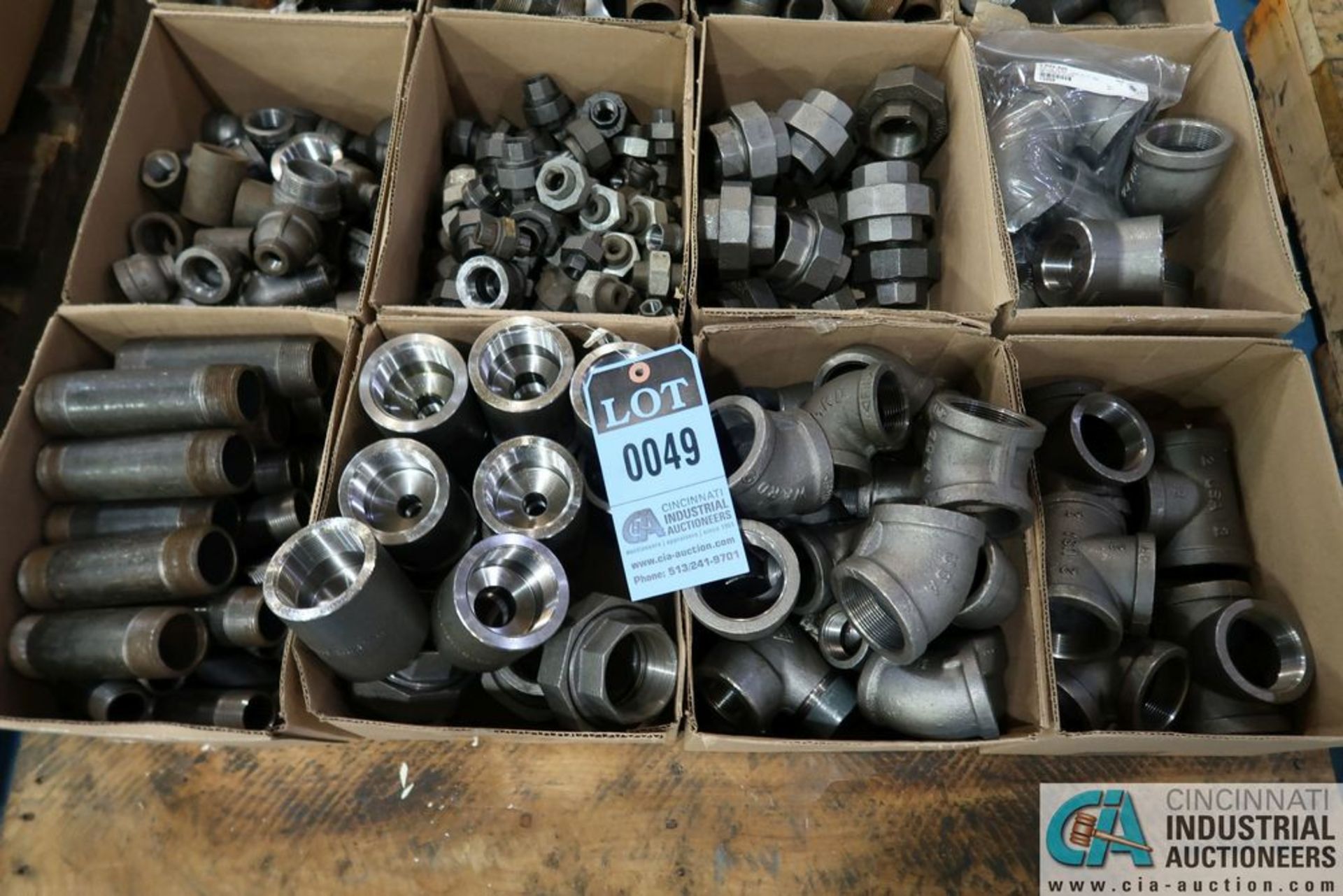 (LOT) ASSORTED PIPE FITTINGS ON SKID - Image 2 of 3
