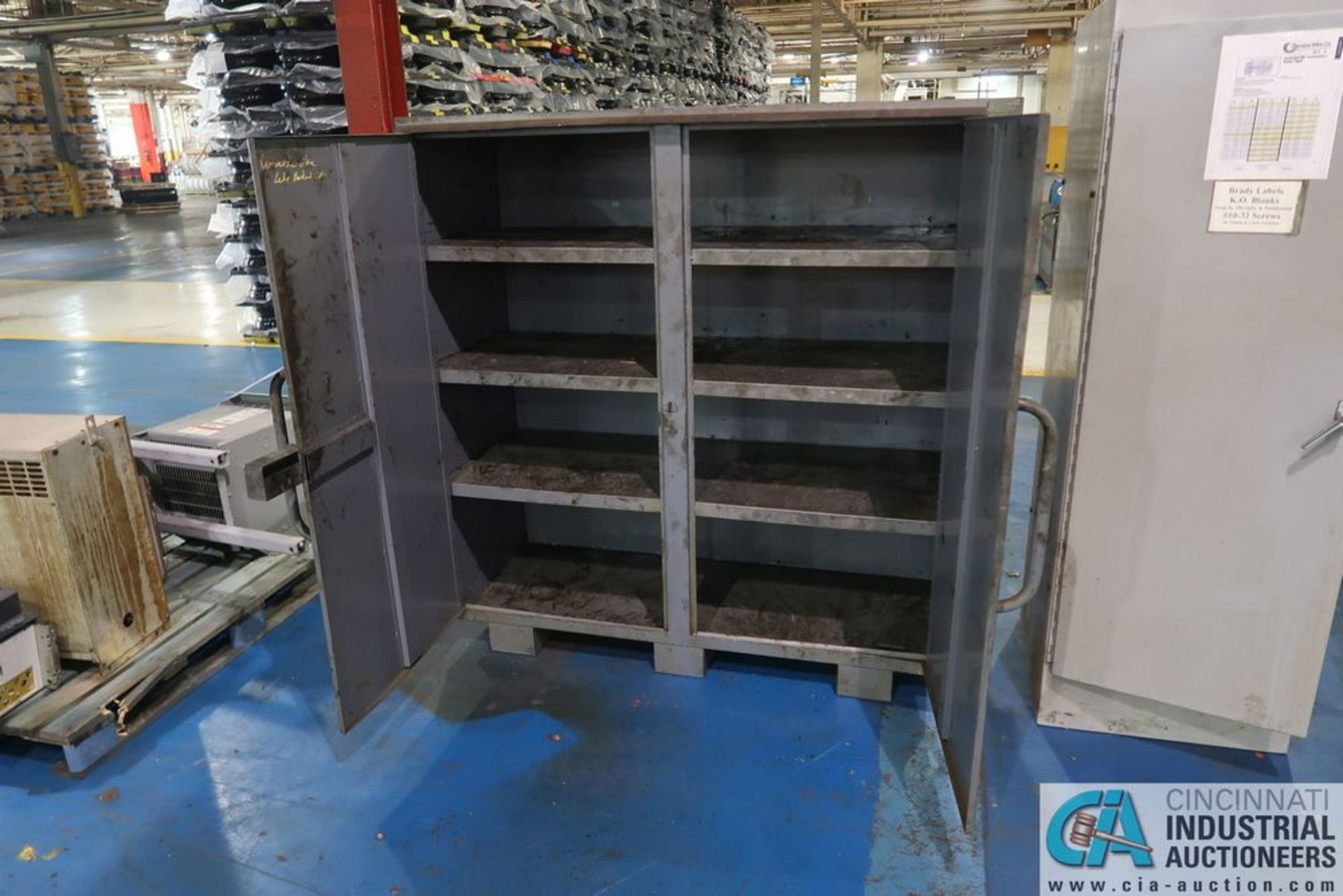 50" X 24" X 65" LINCOLN ELECTRIC HEAVY DUTY STEEL CABINET