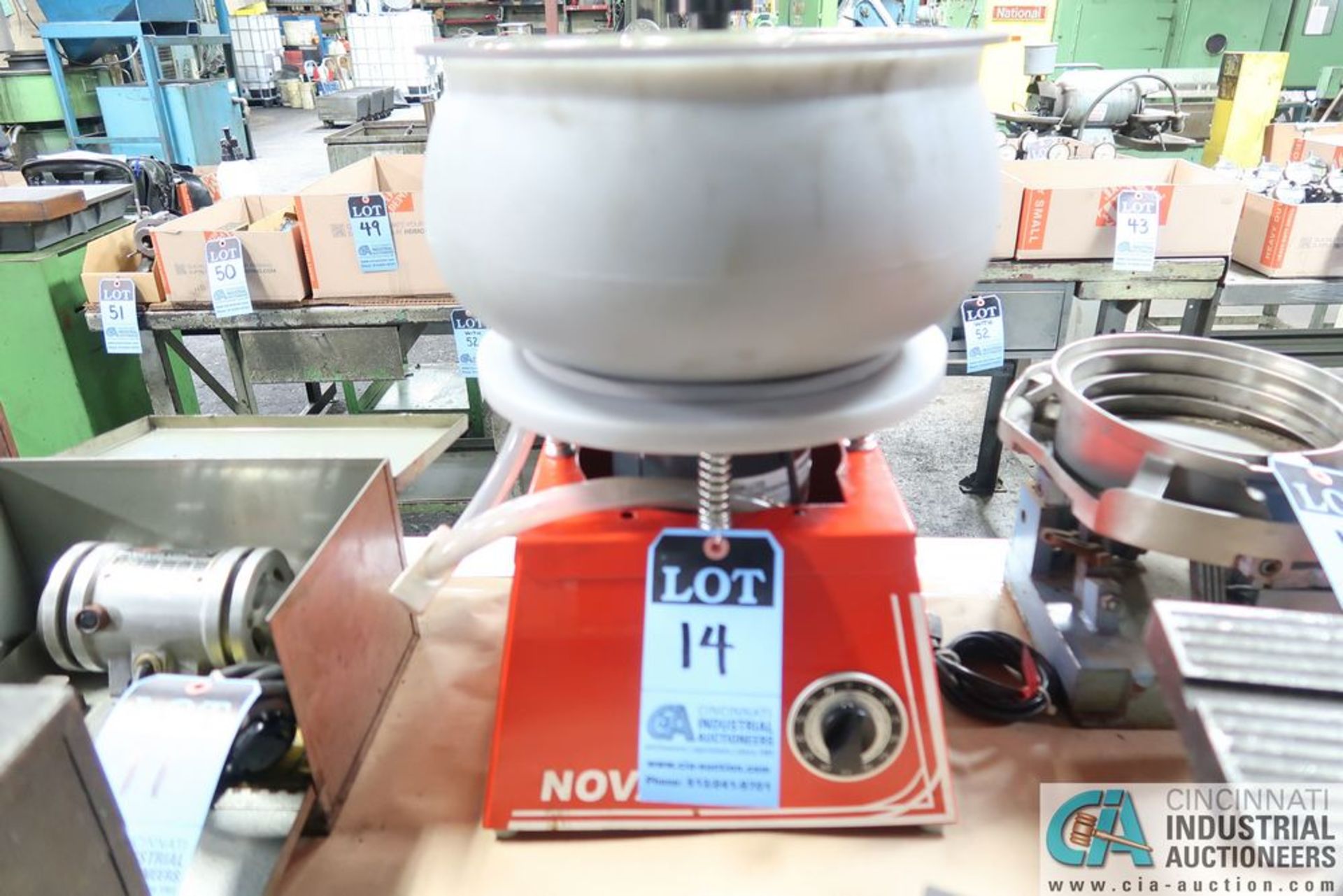 12" DIA. NOVA MODEL 251 BENCH TOP ELECTRIC VIBRATORY FINISHING BOWL