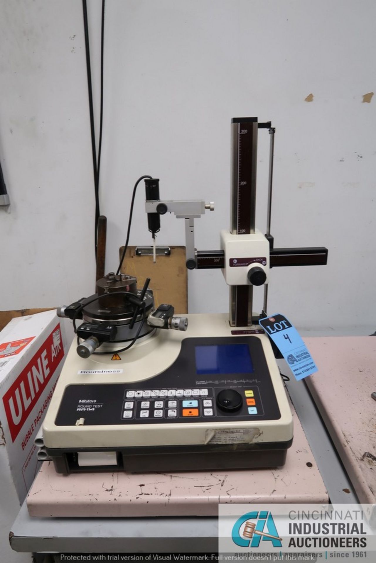 MITYTOYO MODEL RA-114 DIGITAL ROUND TEST MACHINE; S/N 300101, BUILT IN PRINTER, 3" 3-JAW CHUCK - Image 2 of 4