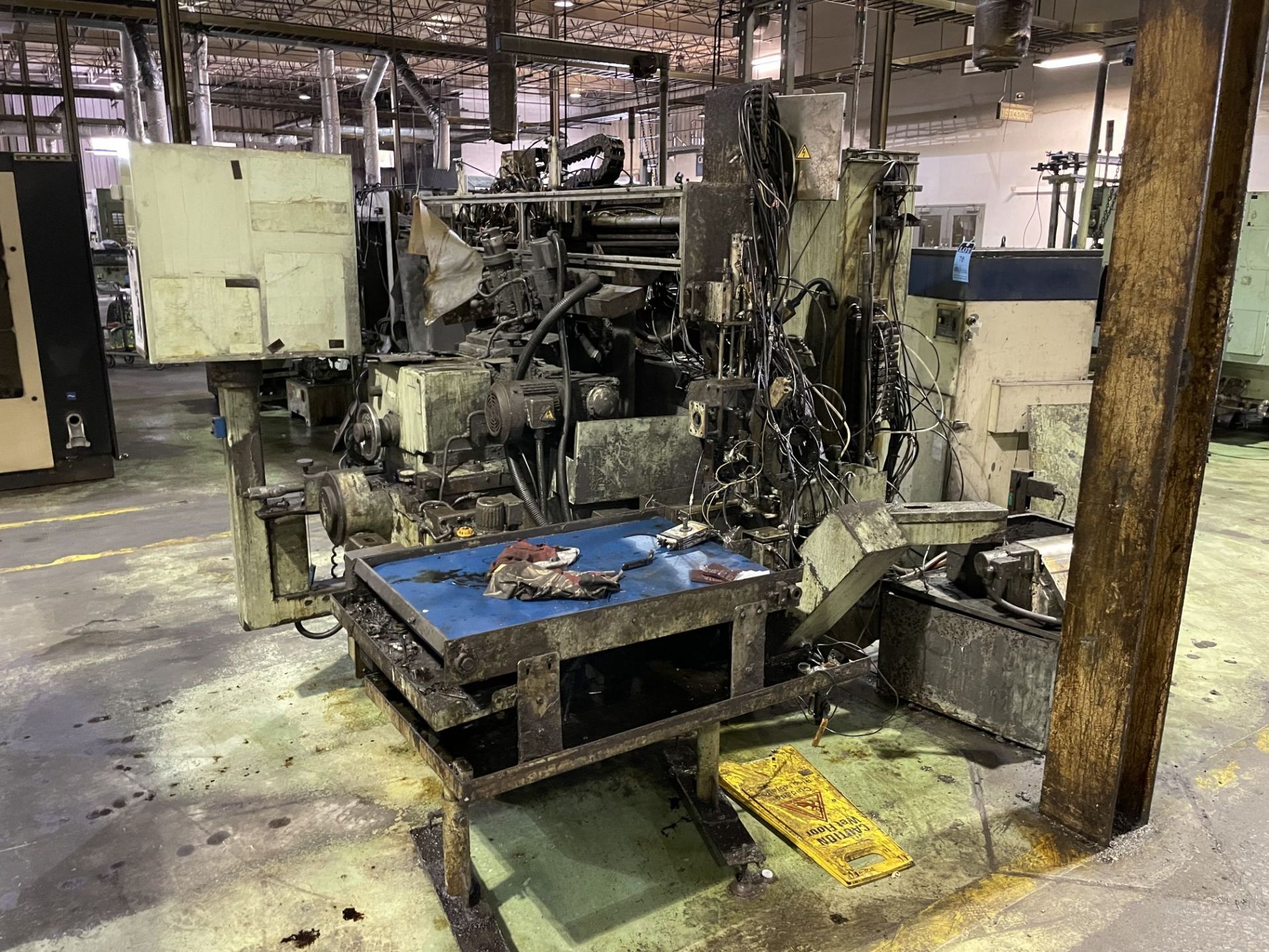 OHMIYA MODEL OC-18BR-150 CENTERLESS GRINDER; S/N 1824, FANUC O-GC CONTROL - Image 5 of 12