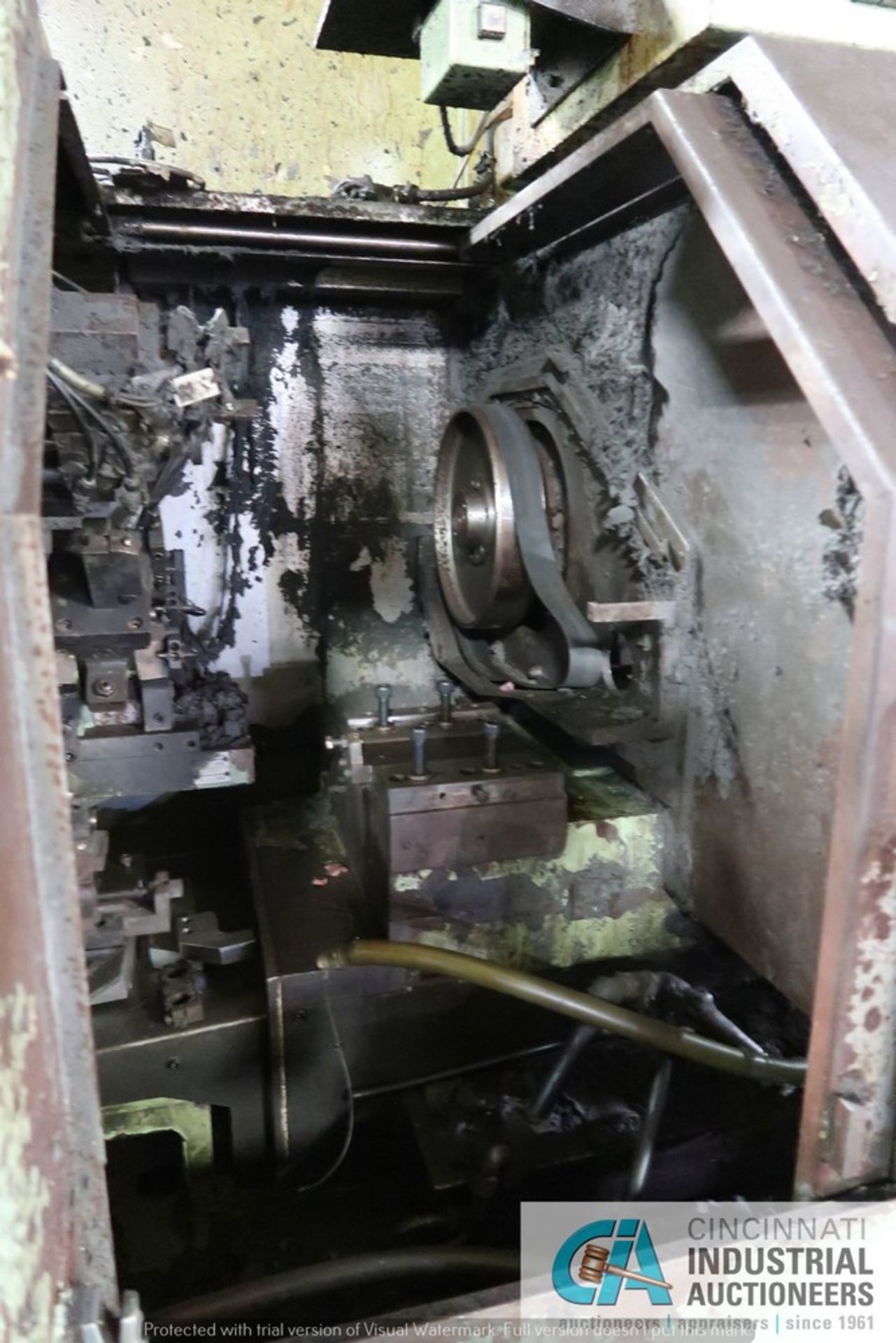 IZUMI MODEL KN113B CENTERLESS GRINDER; S/N 0736, FANUC POWERMATE CONTROL (NEW 2007) - Image 13 of 20