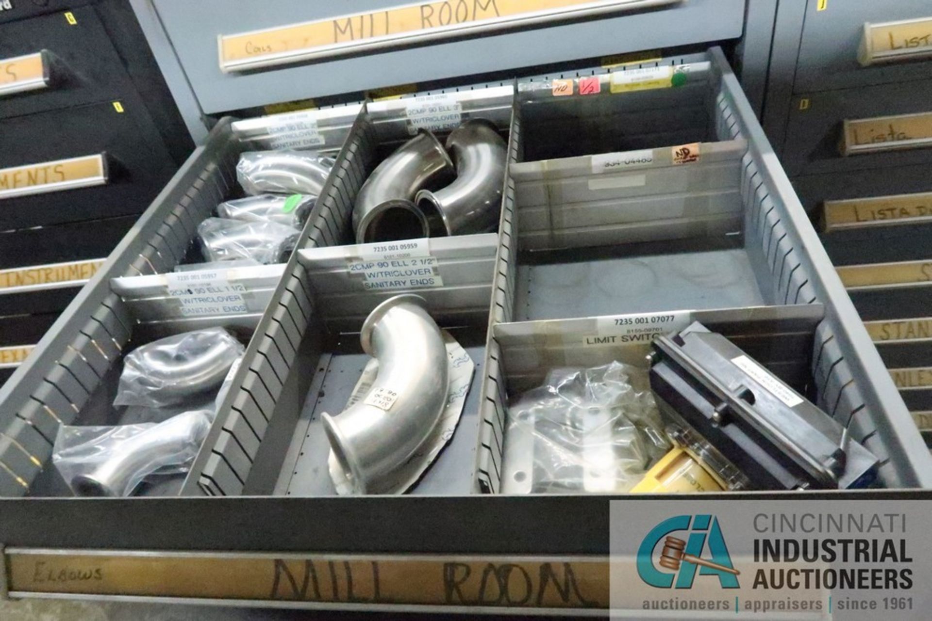 12-DRAWER VIDMAR CABINET WITH CONTENTS INCLUDING MISCELLANEOUS MILL ROOM PARTS (CABINET OB) - Image 3 of 8