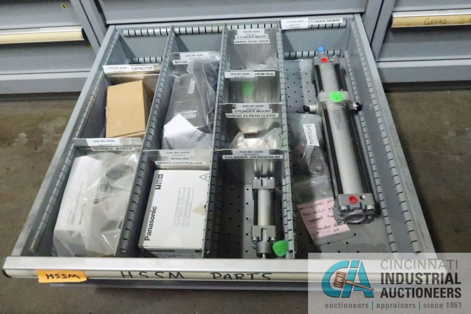 11-DRAWER LISTA CABINET WITH CONTENTS INCLUDING MISCELLANEOUS FURNACE BURNER PARTS, BELTS, BEARINGS, - Image 11 of 11