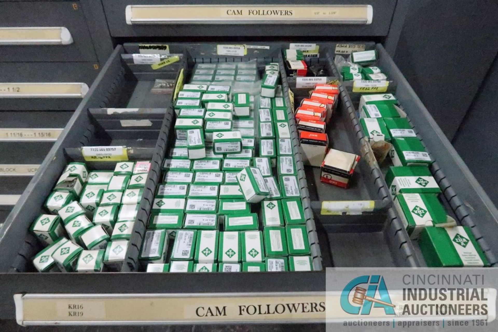 12-DRAWER VIDMAR CABINET WITH CONTENTS INCLUDING MISCELLANEOUS CAM FOLLOWERS AND BEARINGS (CABINET - Image 4 of 13