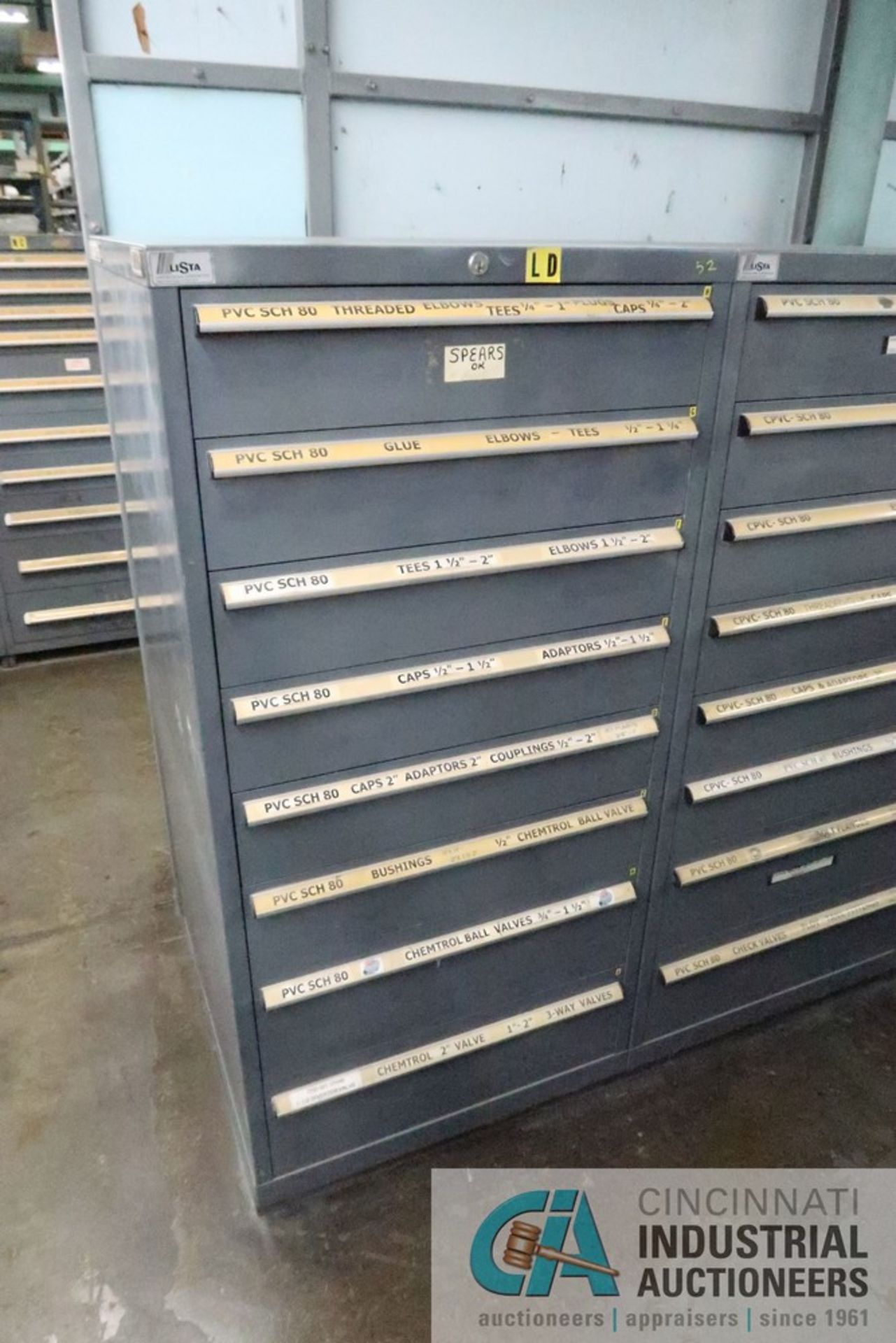 8-DRAWER LISTA CABINET WITH CONTENTS INCLUDING MISCELLANEOUS PLUMBING PARTS, ELBOWS, TEES,