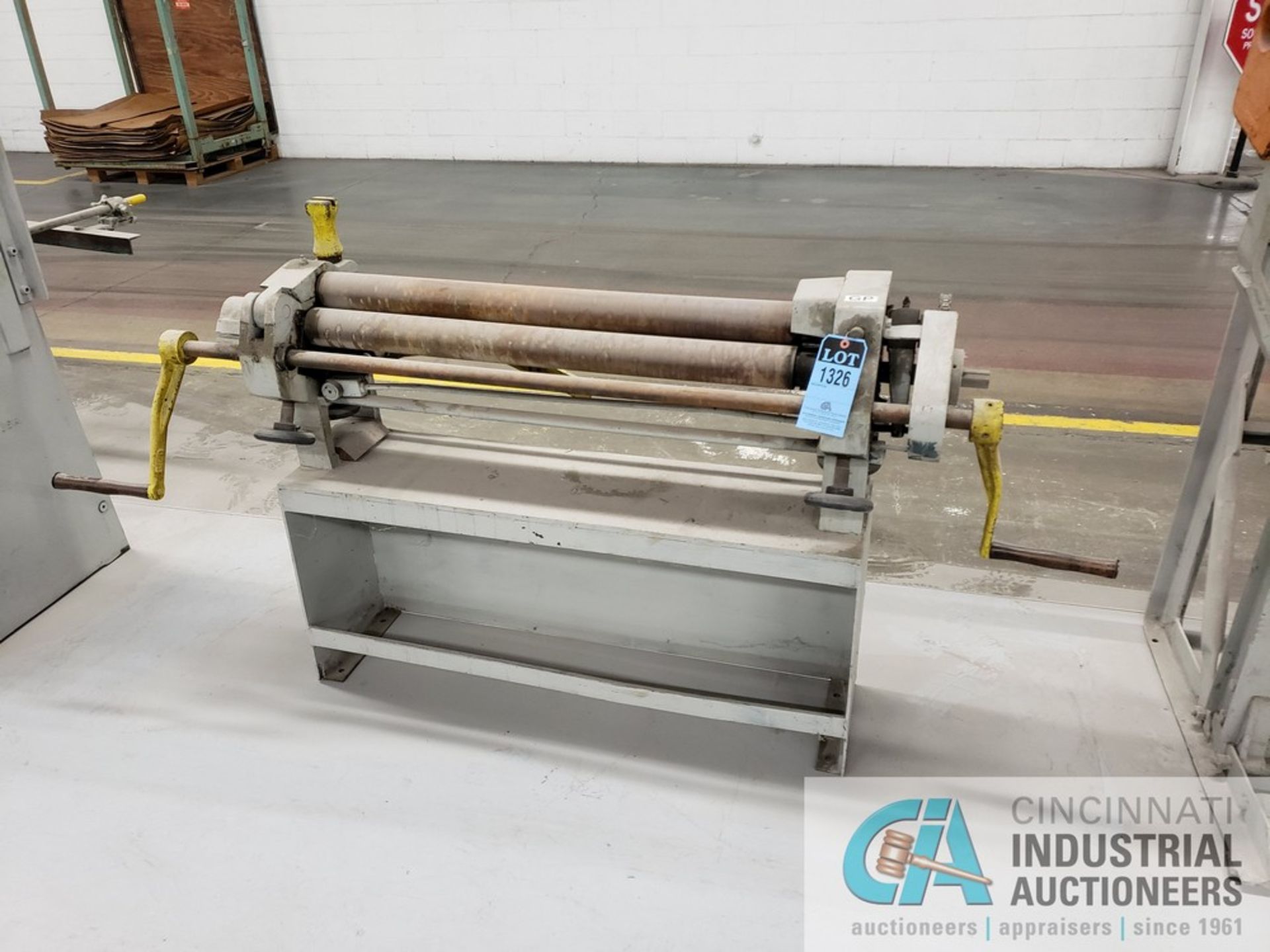 36" MFG UNKNOWN SLIP ROLL MACHINE