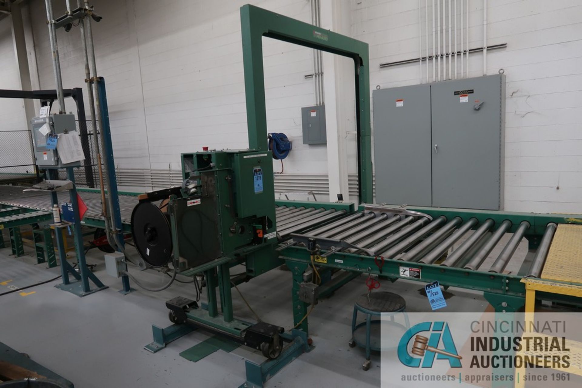 **4' X 4' SIGNODE MODEL HB-4310 AUTOMATIC STRAPPING MACHINE; S/N SS1214