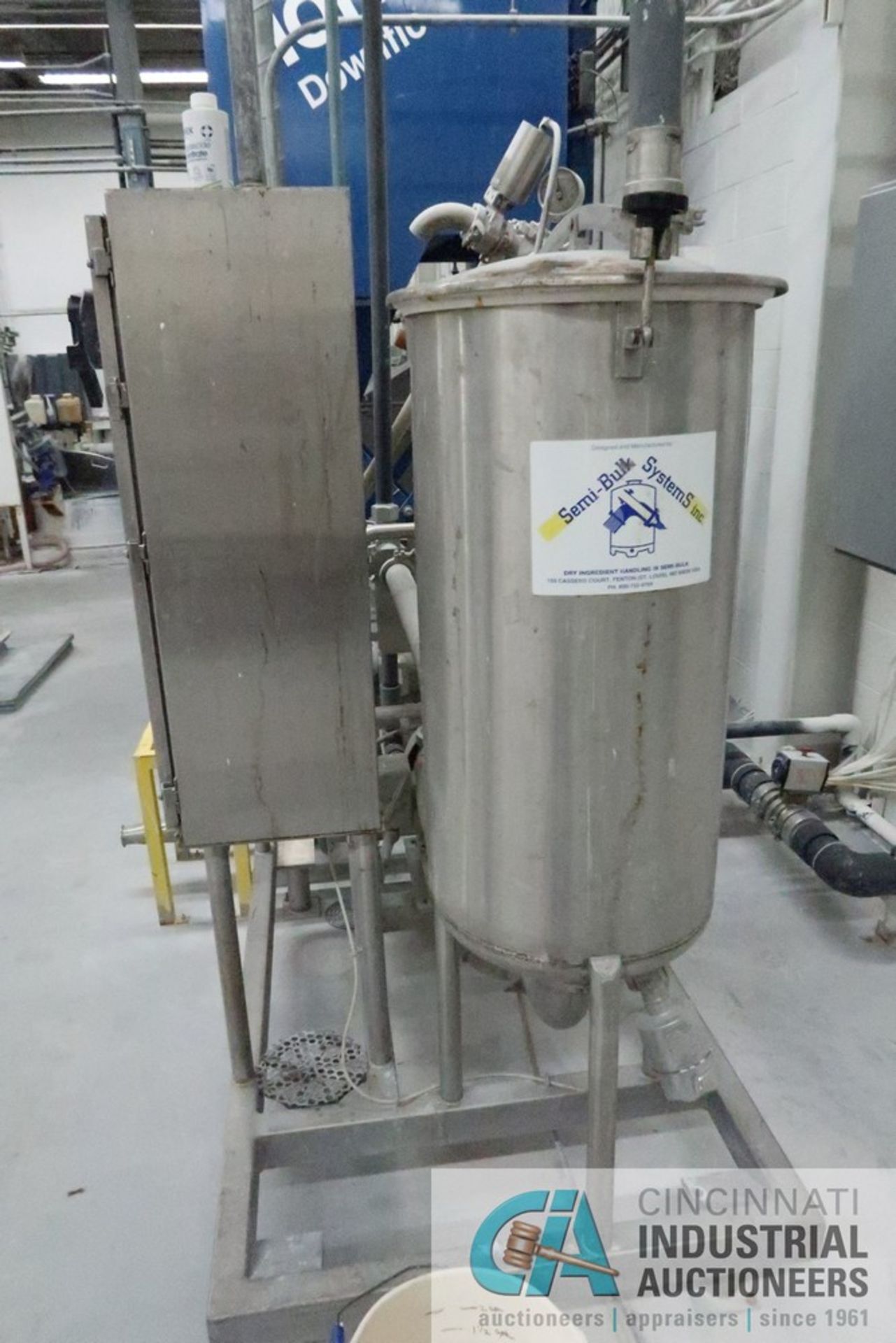 SEMI-BULK SYSTEMS SKID MOUNTED DRY INGREDIENT HANDLING SYSTEM WITH WALL MOUNT PREMIX CONTROL, 15 - Image 4 of 7