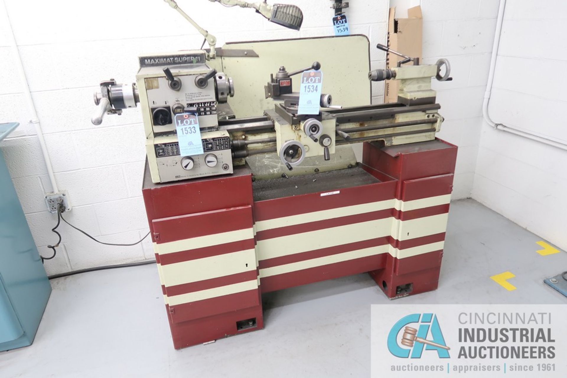 11" X 26" EMCO MAXIMAT SUPER 11 GEARED HEAD ENGINE LATHE; S/N N/A, WITH 5C COLLET CHUCK, LEVER