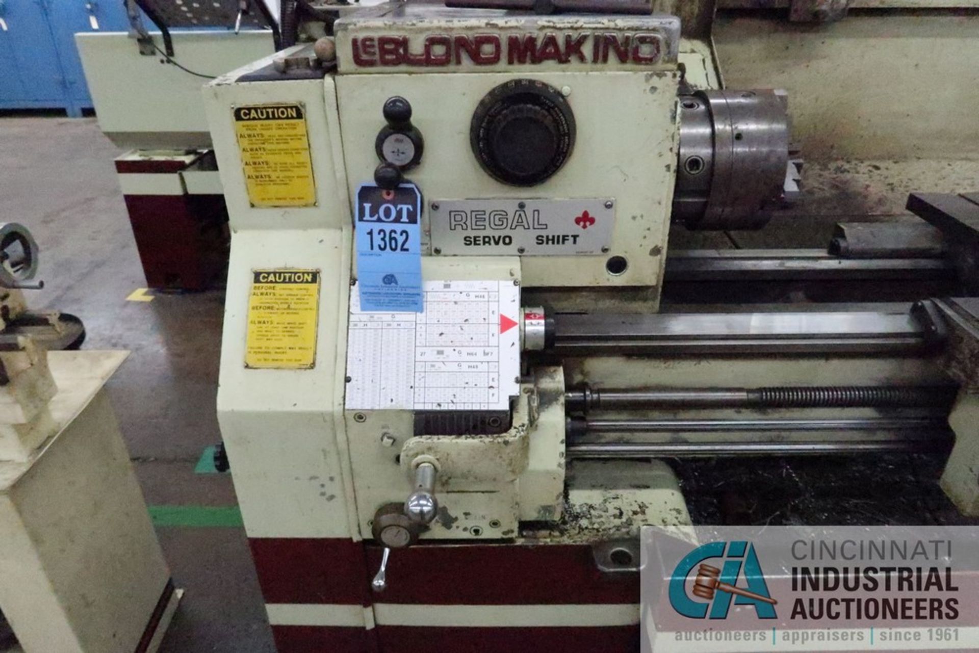 15" X 50" LEBLOND REGAL SERVO SHIFT GEARED HEAD ENGINE LATHE; S/N 15C-437, HEIDENHAIN MODEL VRZ- - Image 4 of 10