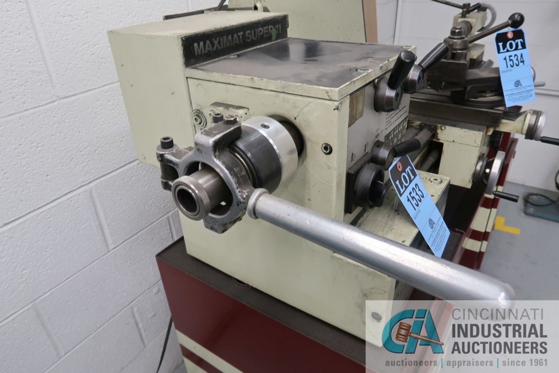 11" X 26" EMCO MAXIMAT SUPER 11 GEARED HEAD ENGINE LATHE; S/N N/A, WITH 5C COLLET CHUCK, LEVER - Image 3 of 6